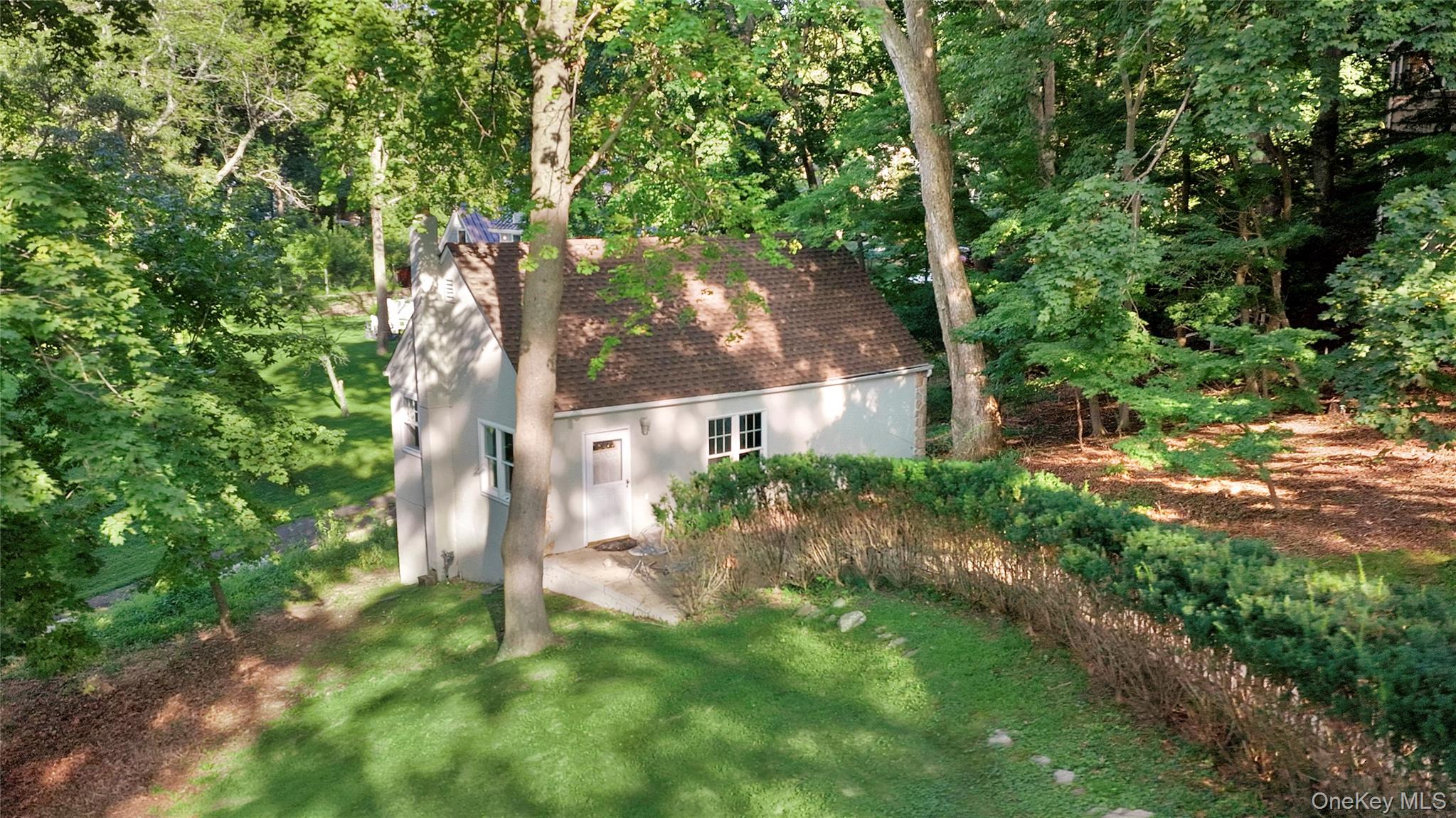 11 Arbutus Lane – For Sale photo 40