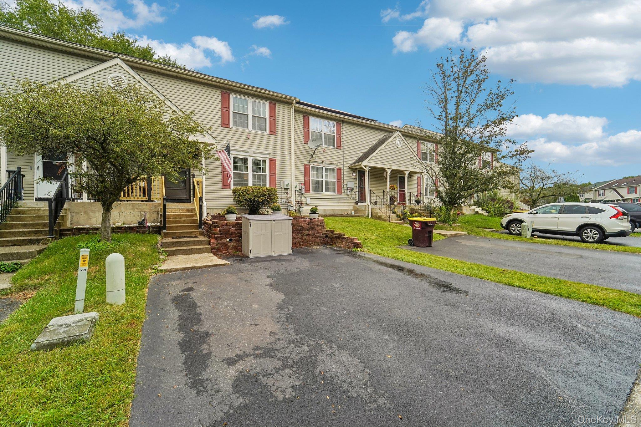 70 Darin Road – For Sale photo 2