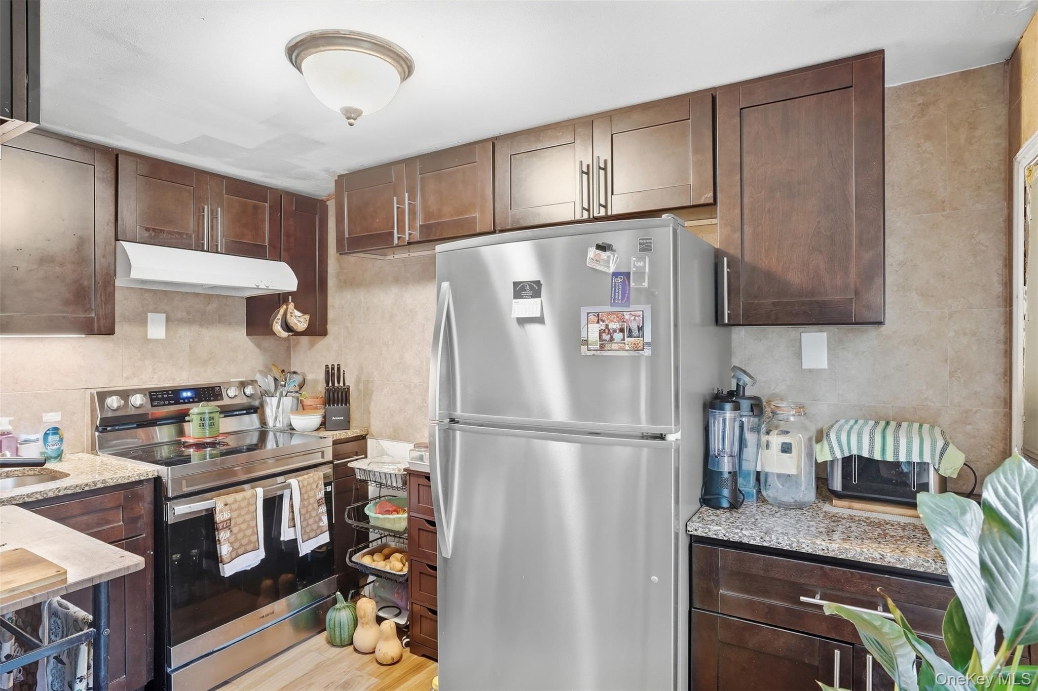 291 1st Street – For Sale photo 17