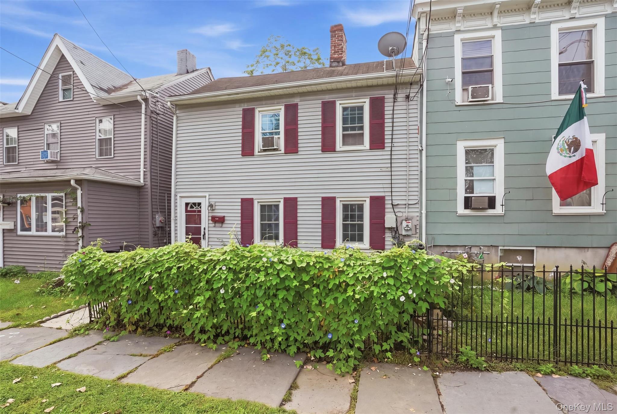 291 1st Street – For Sale photo 3