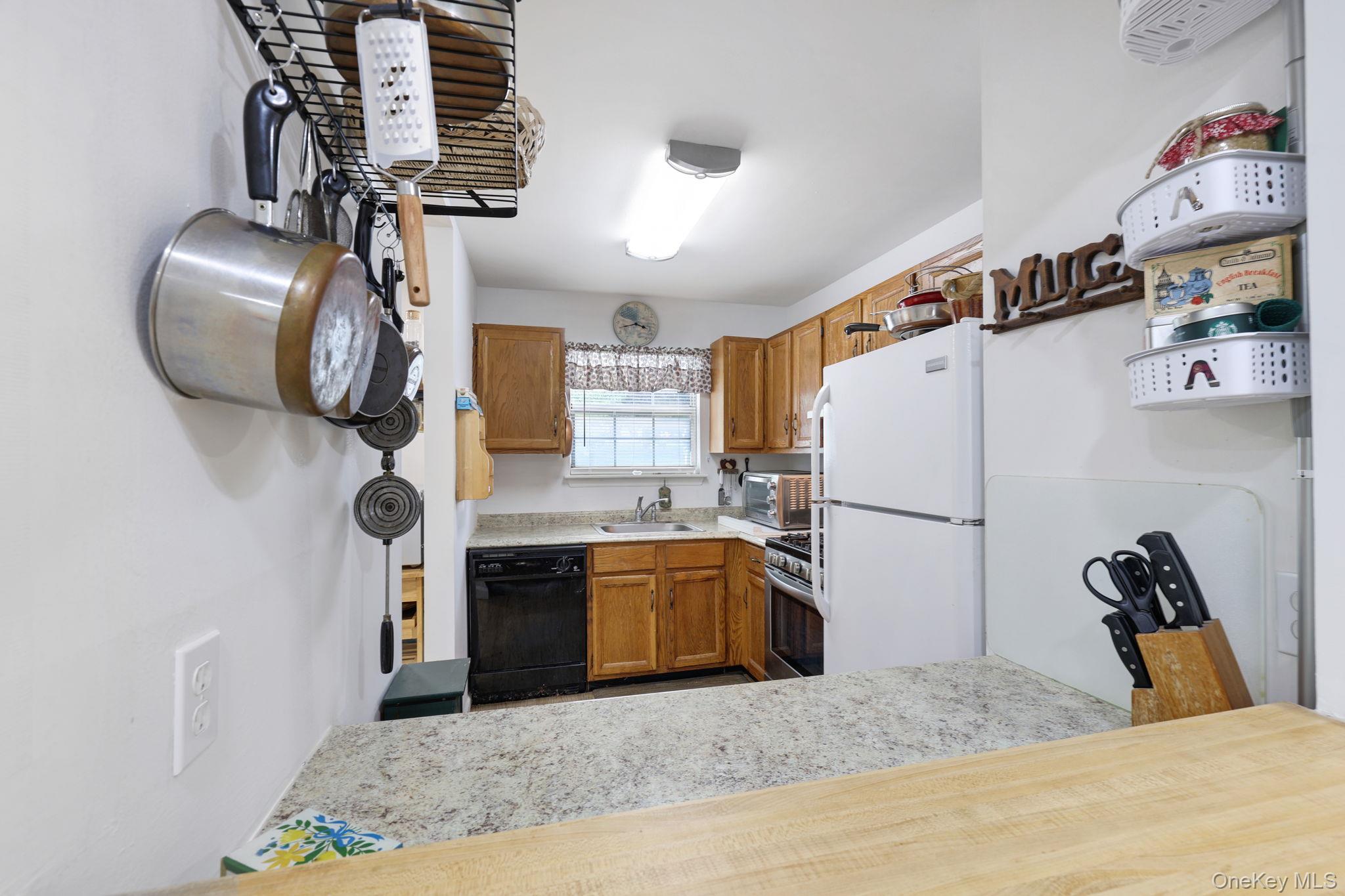 4 Lexington Hill, Unit 3 photo 8