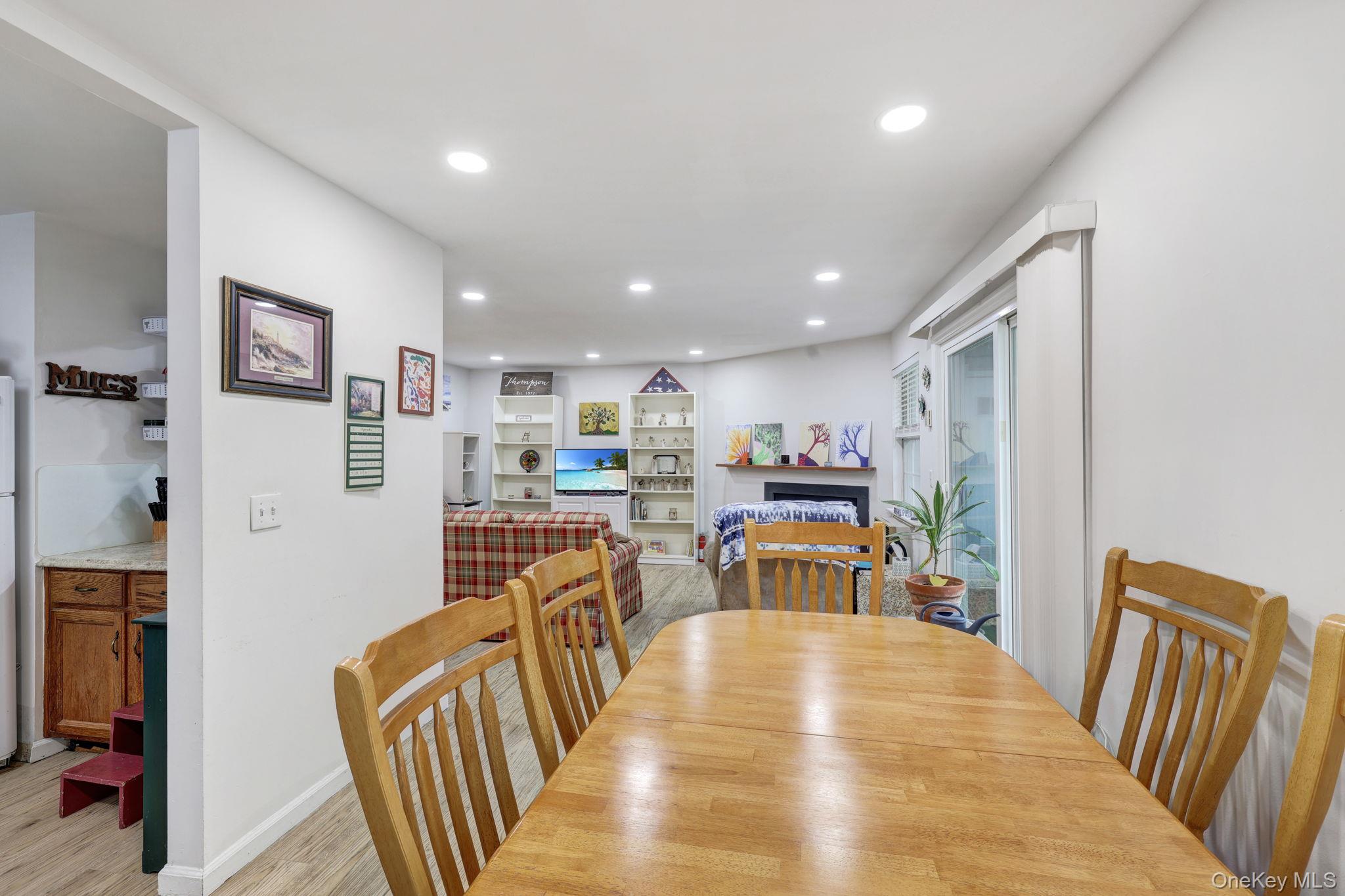 4 Lexington Hill, Unit 3 photo 9