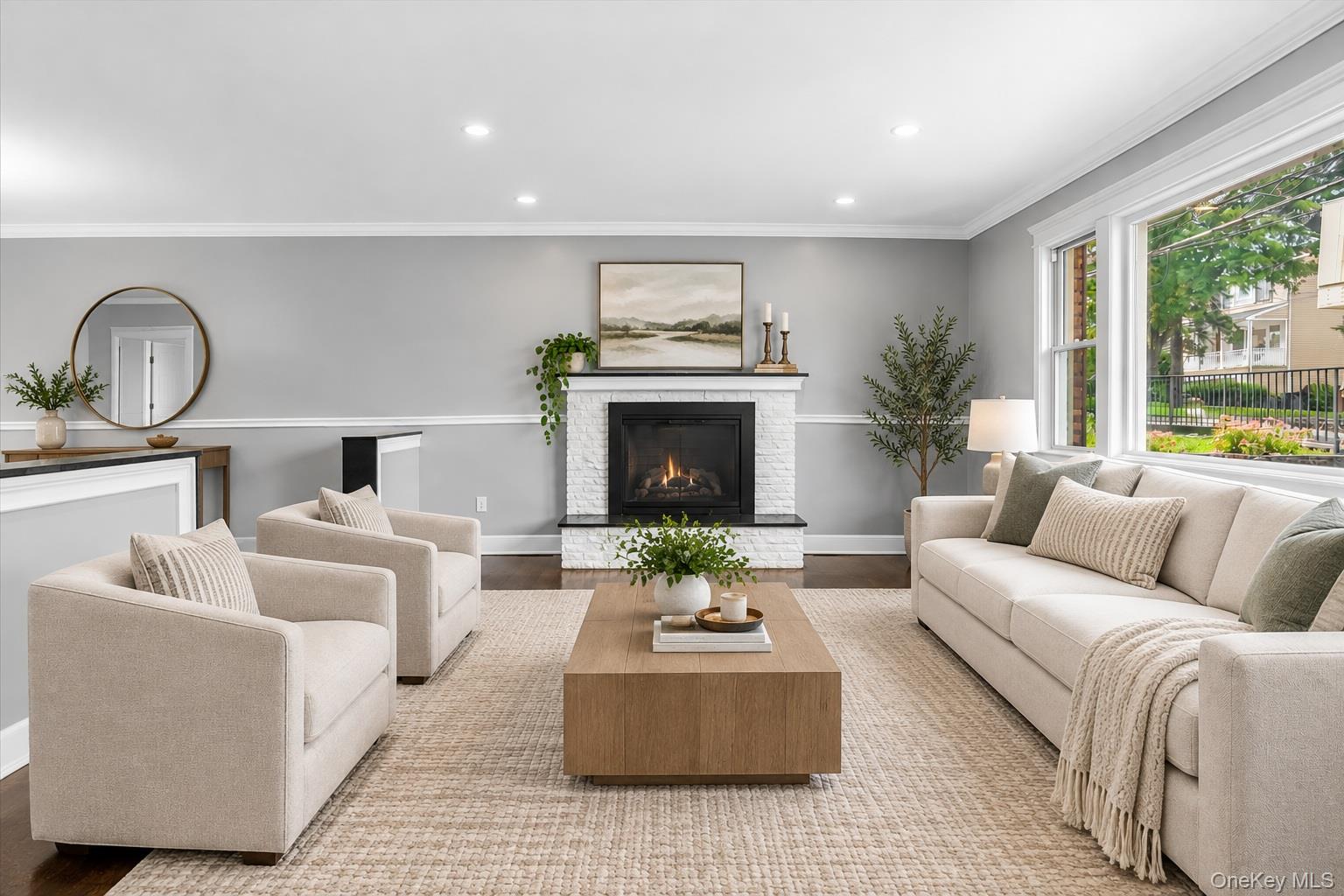 85 Franklin Avenue, Unit 1 photo 2