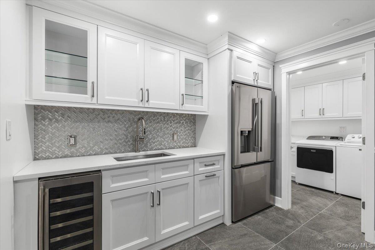 85 Franklin Avenue, Unit 1 photo 24