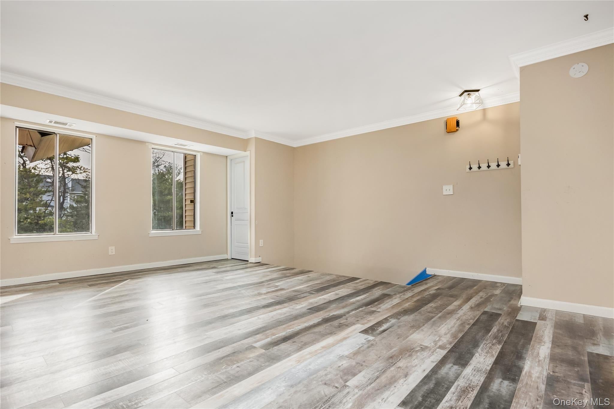 8 Cheyenne Court, Unit 8 photo 6