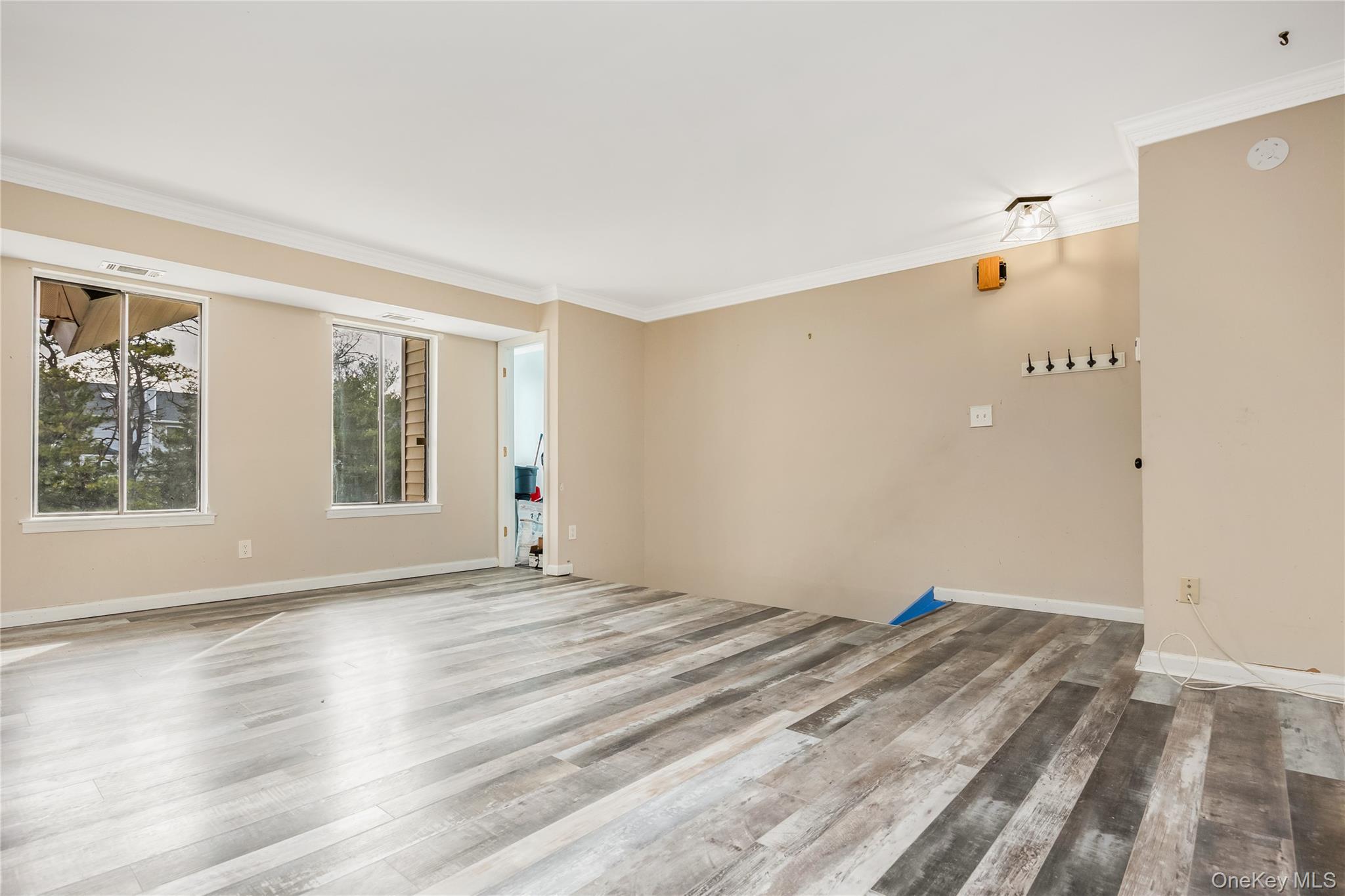 8 Cheyenne Court, Unit 8 photo 8