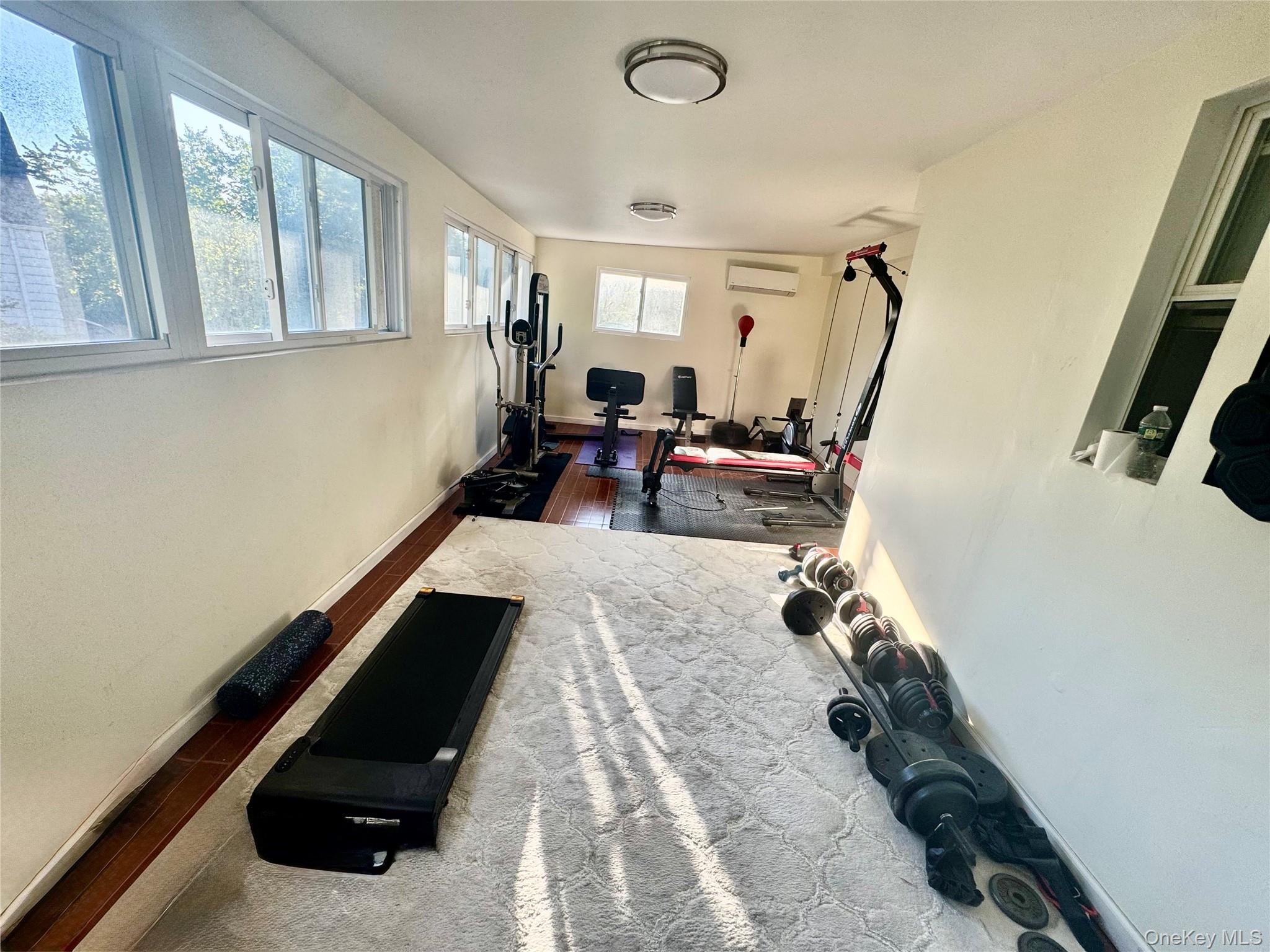 139-04 Coolidge Avenue – For Sale photo 12