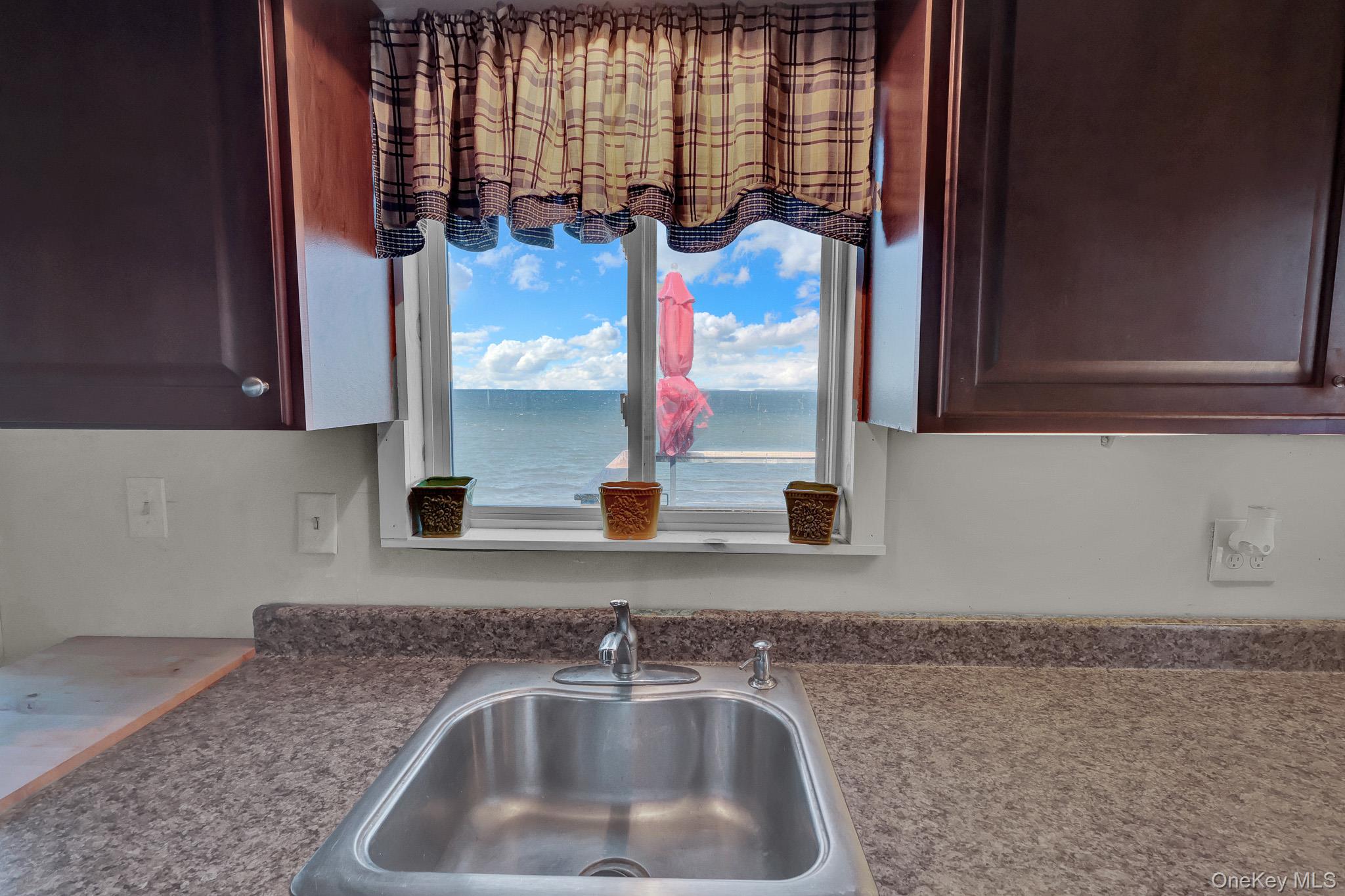 36 Beach Hill Drive – For Sale photo 12