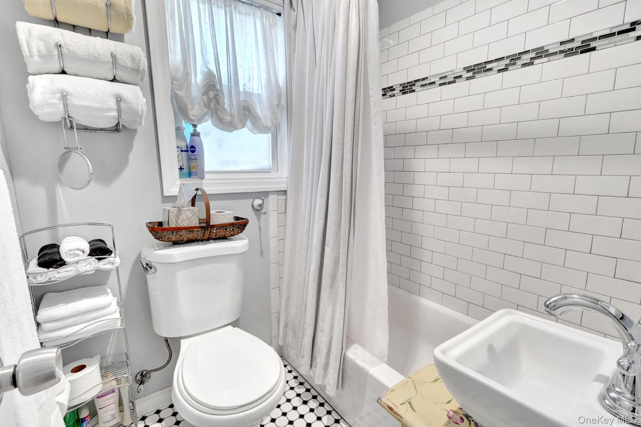 30 Neptune Place – For Sale photo 16
