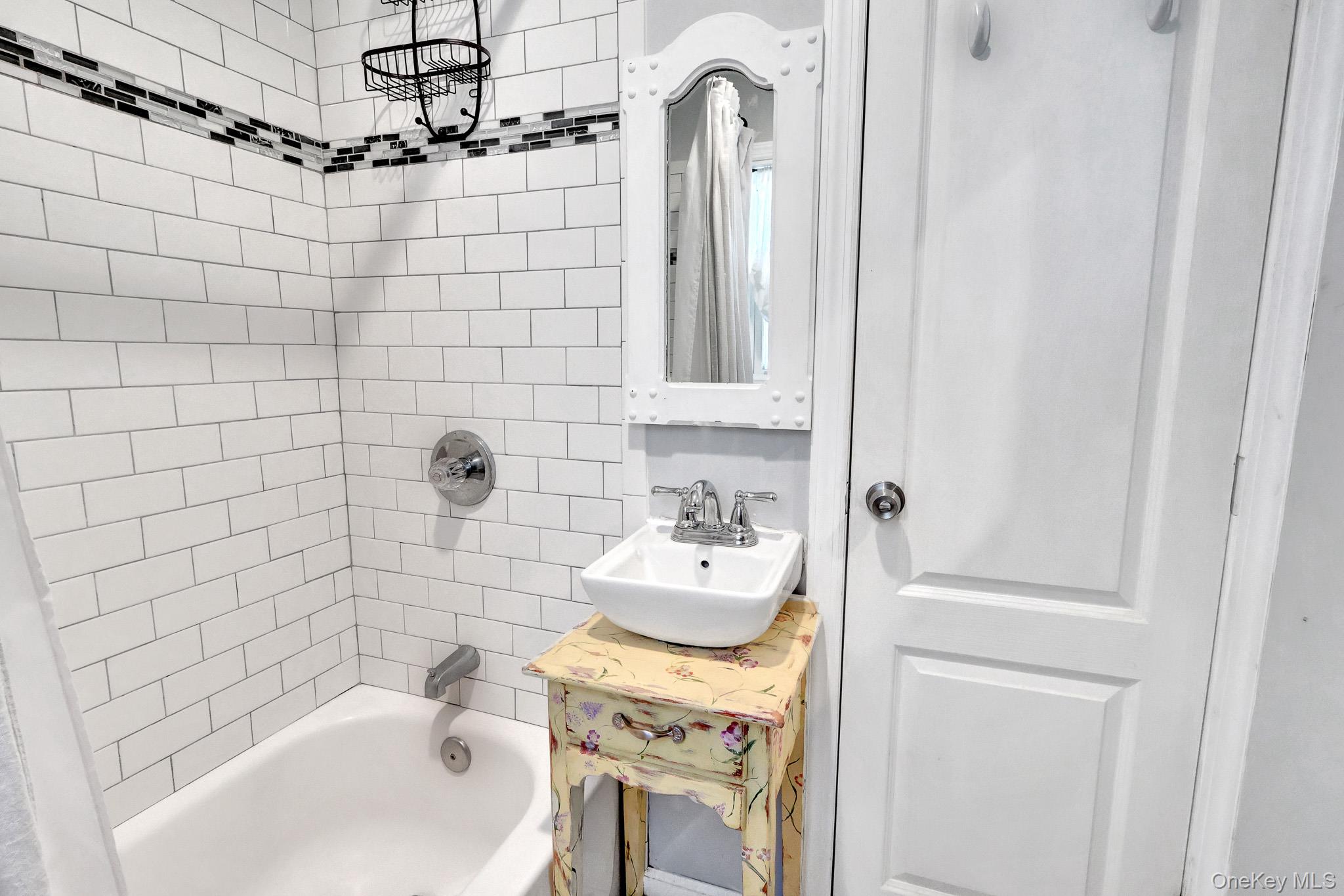 30 Neptune Place – For Sale photo 17
