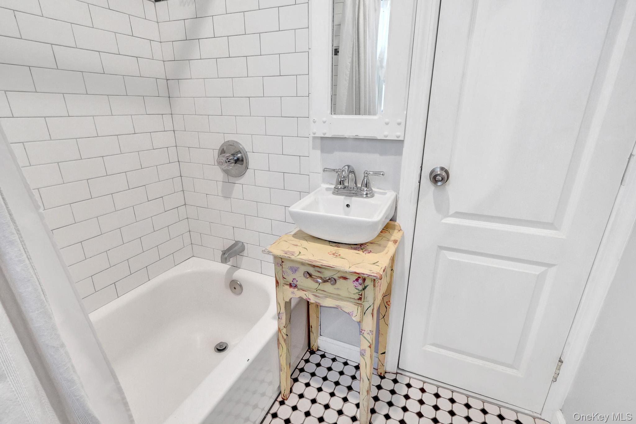 30 Neptune Place – For Sale photo 18