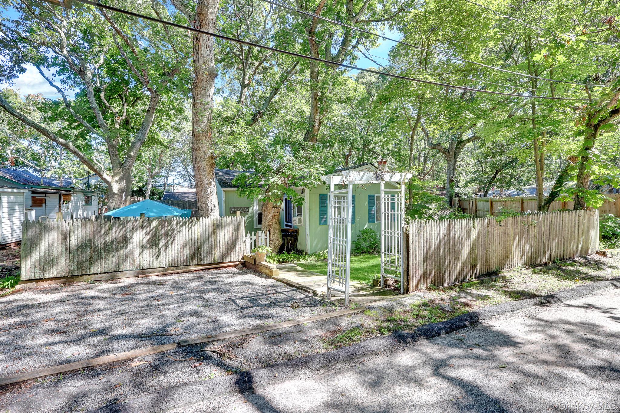 30 Neptune Place – For Sale photo 29
