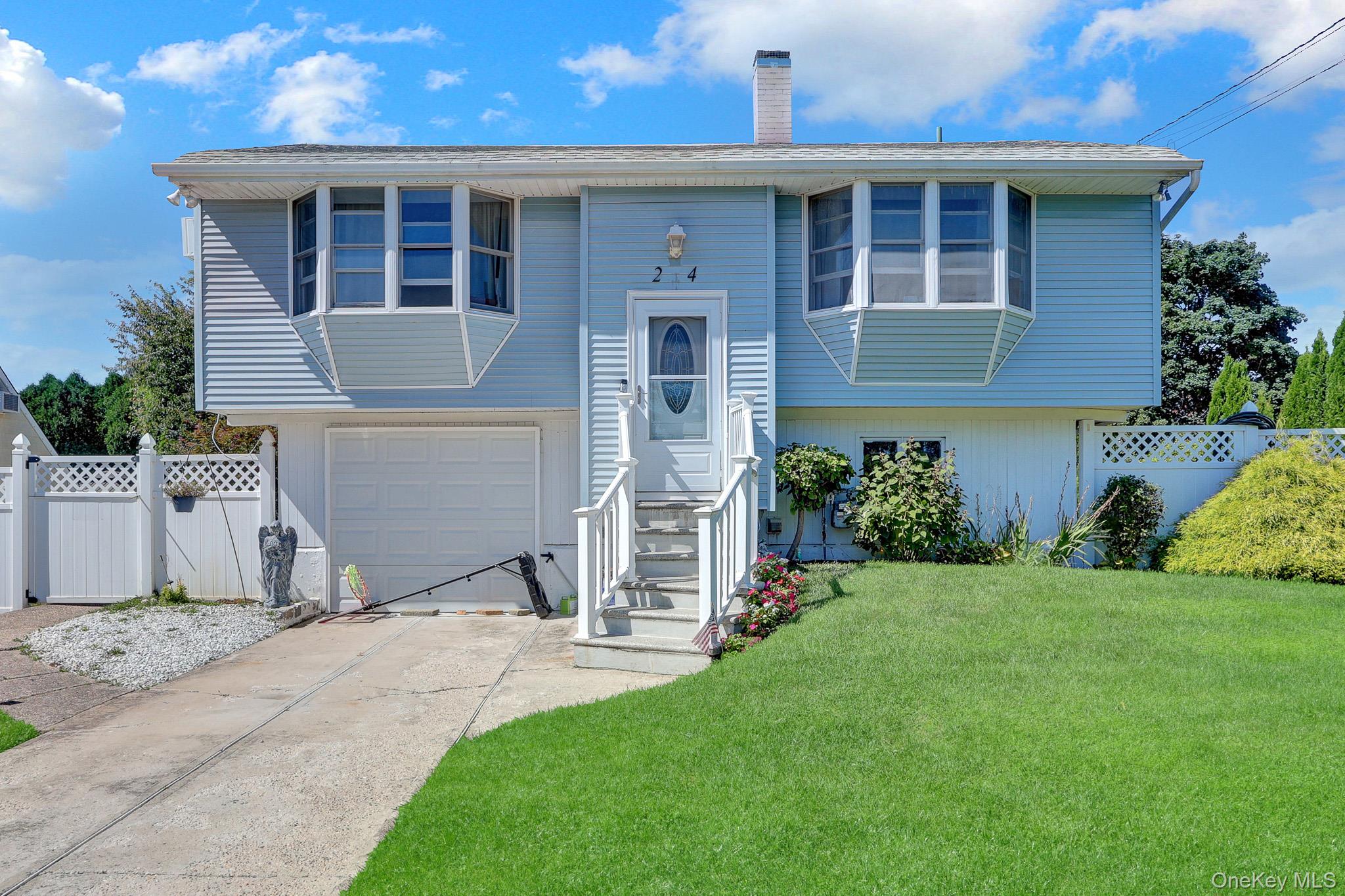 24 Charter Road – For Sale photo 2