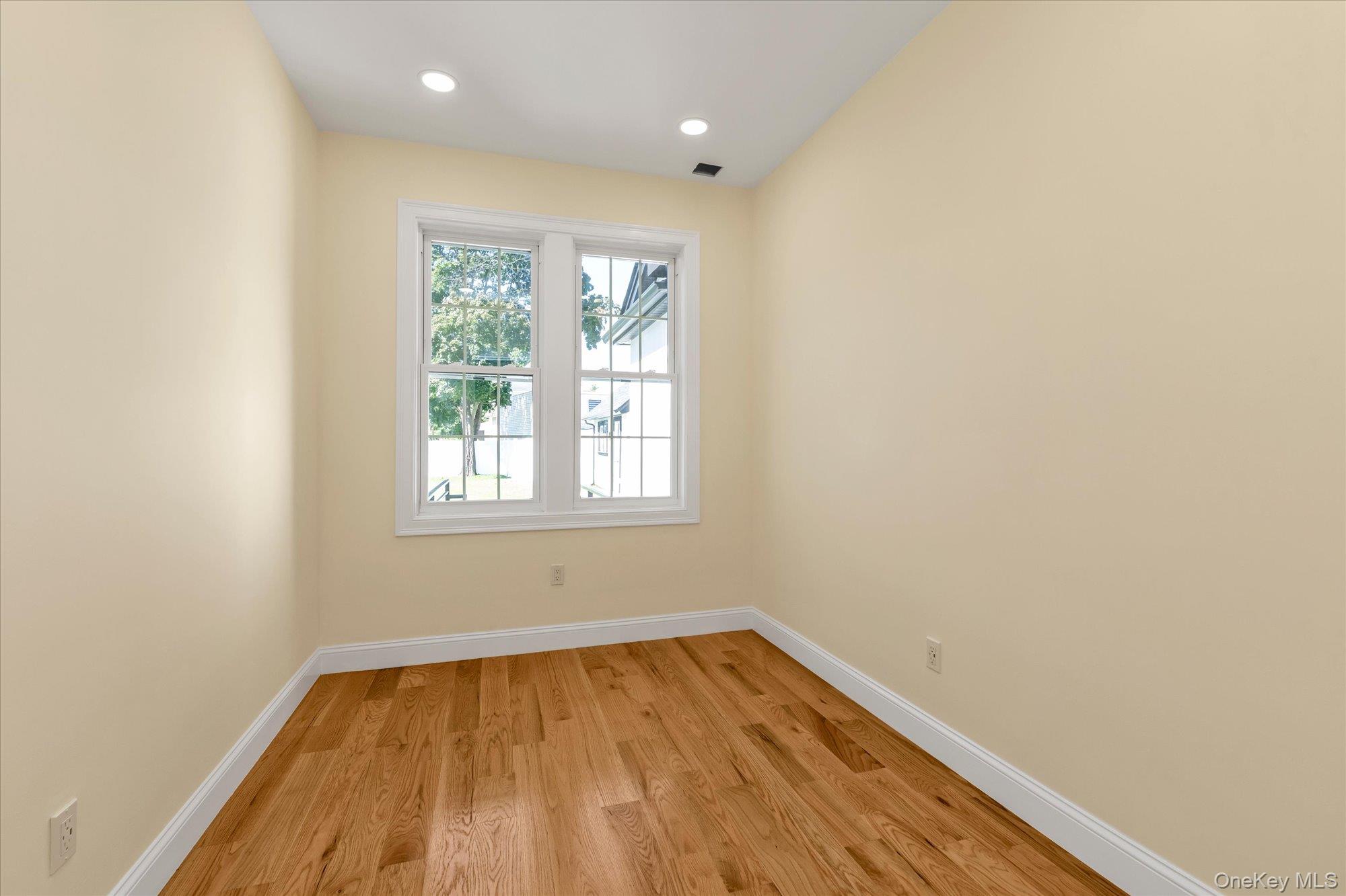 27 2nd Street – For Sale photo 8