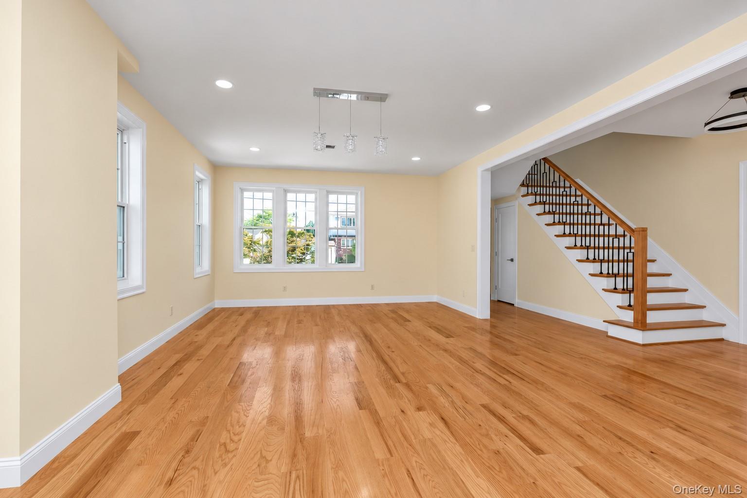 27 2nd Street – For Sale photo 4