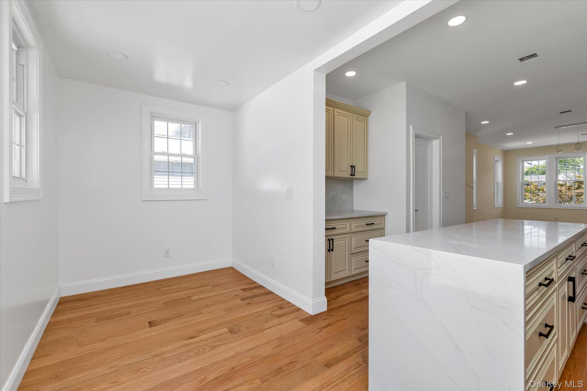 27 2nd Street – For Sale photo 6