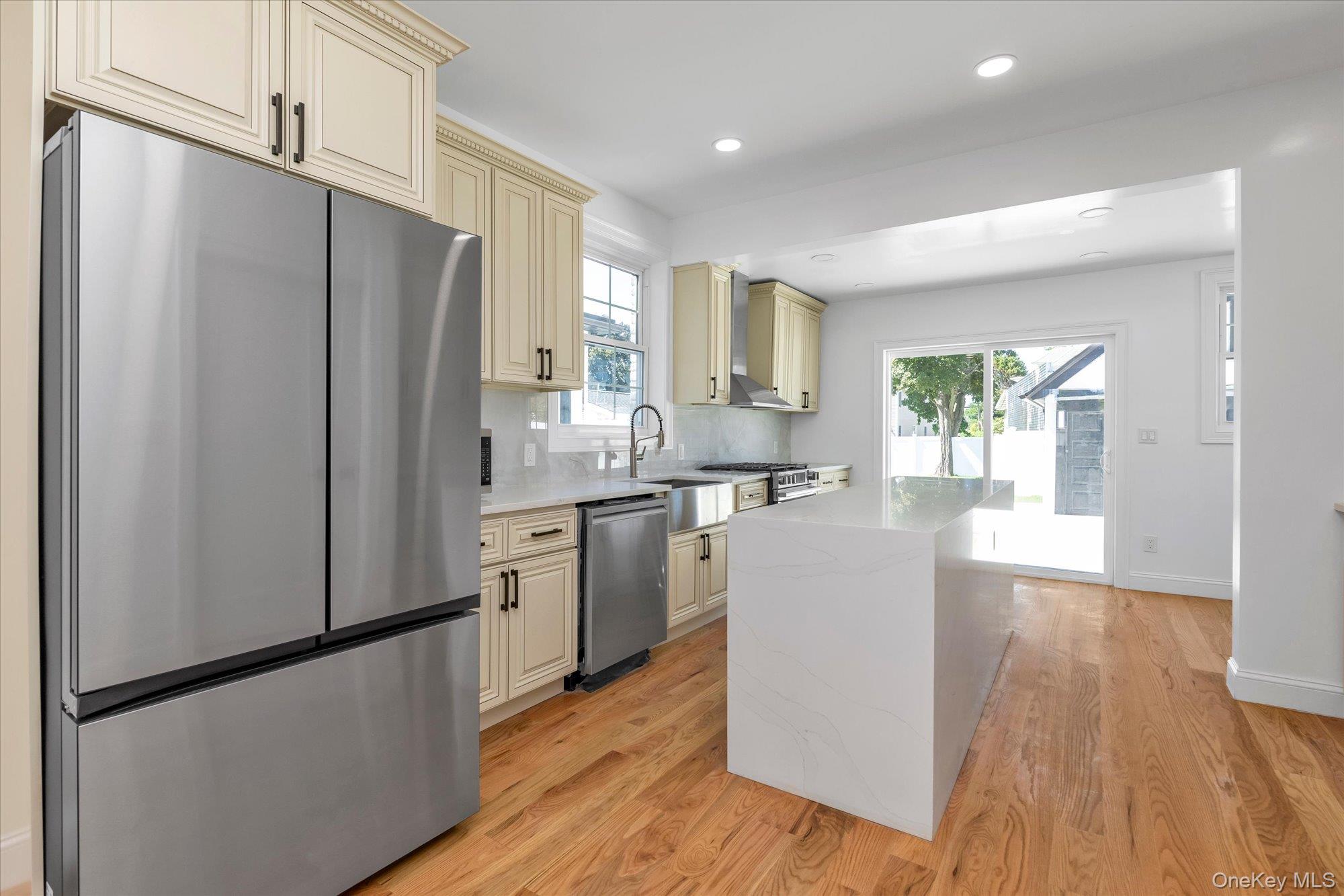 27 2nd Street – For Sale photo 5
