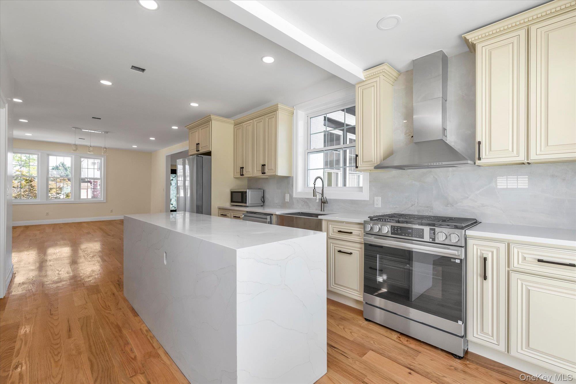 27 2nd Street – For Sale photo 7