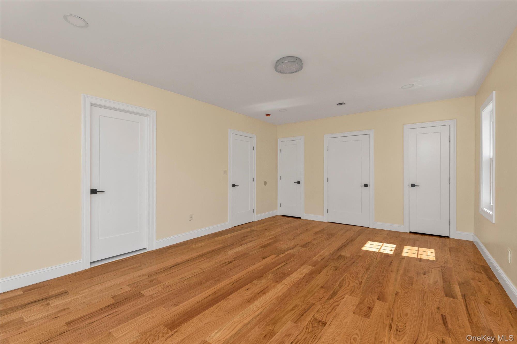 27 2nd Street – For Sale photo 14