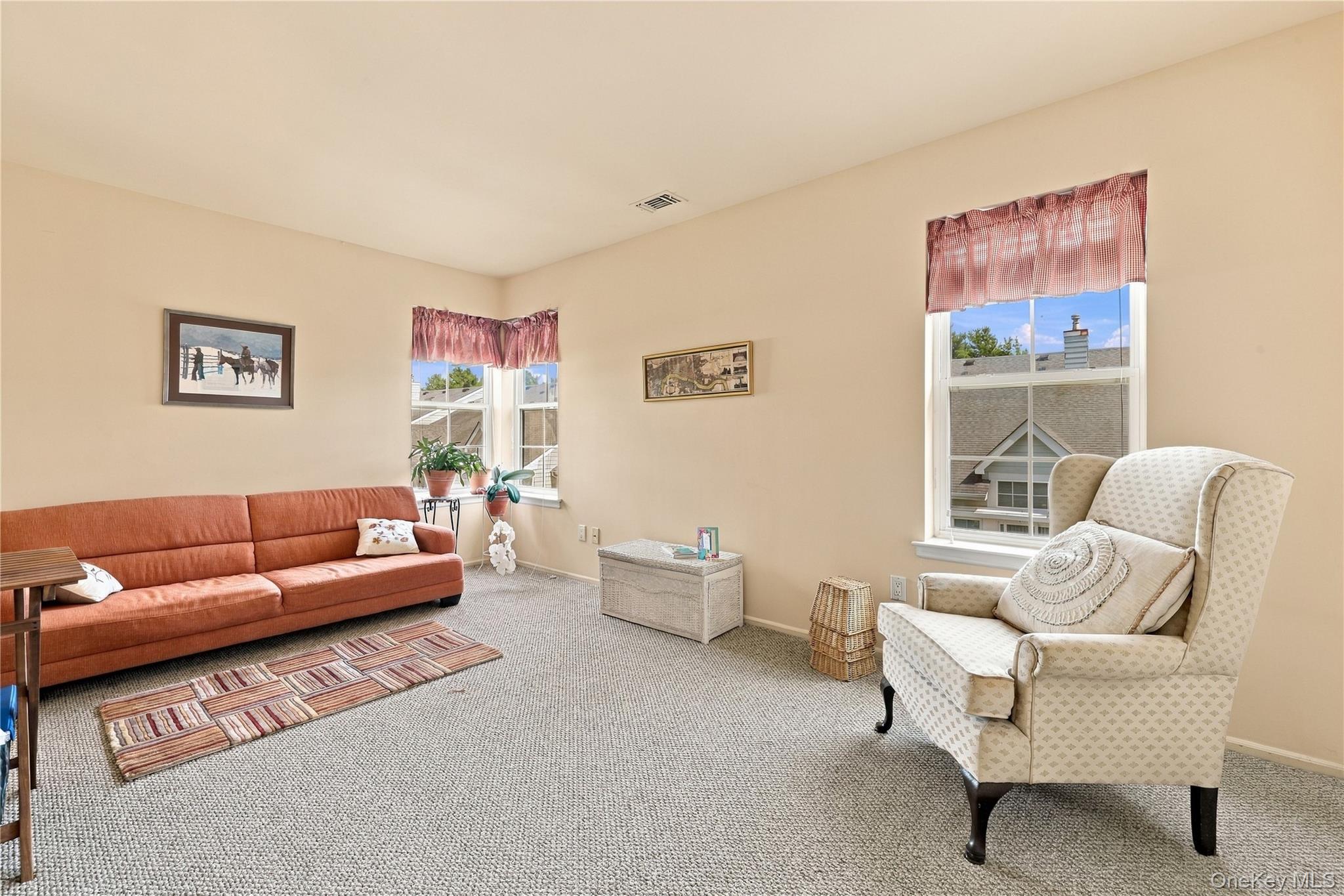 77 Sunburst Terrace – For Sale photo 28