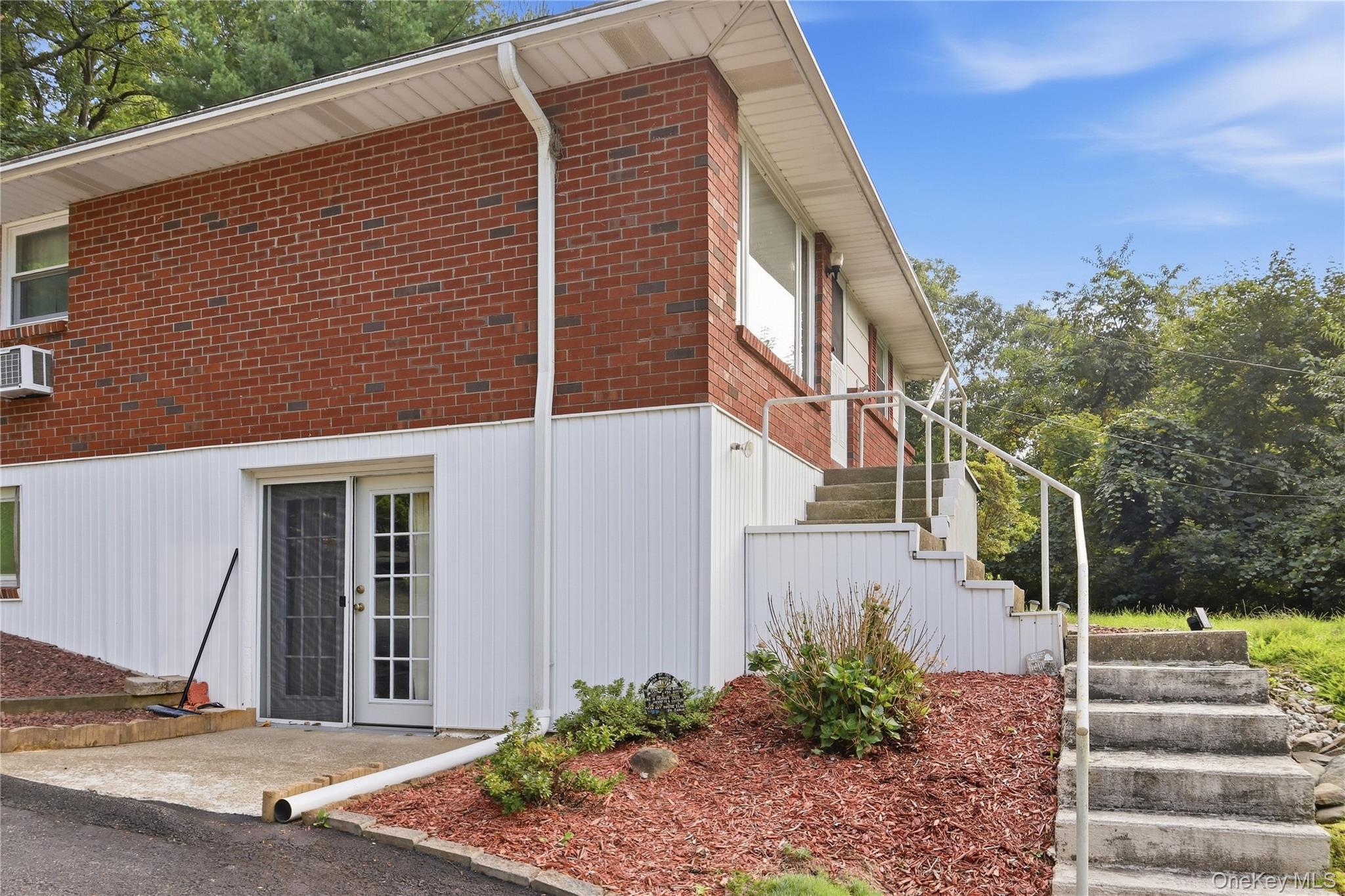 80 Greenwood Drive – For Sale photo 2