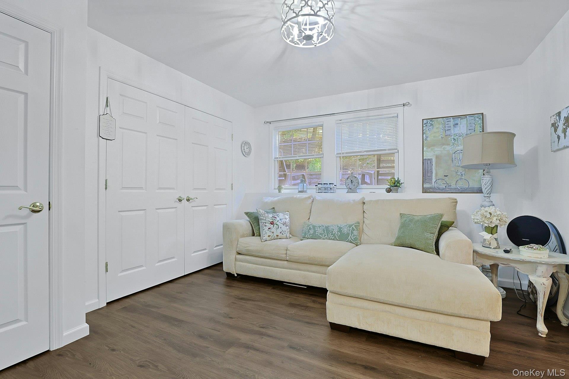 16 Annette Lane – For Sale photo 23
