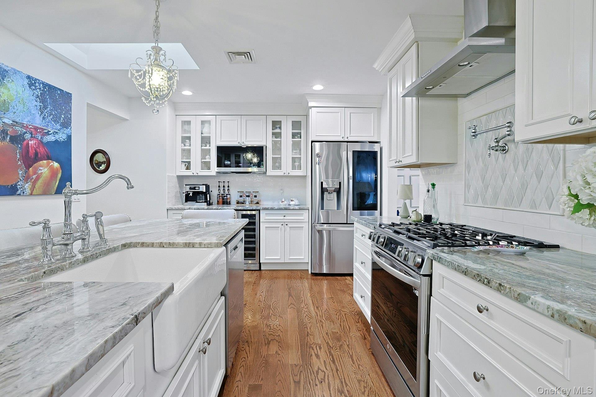 16 Annette Lane – For Sale photo 5