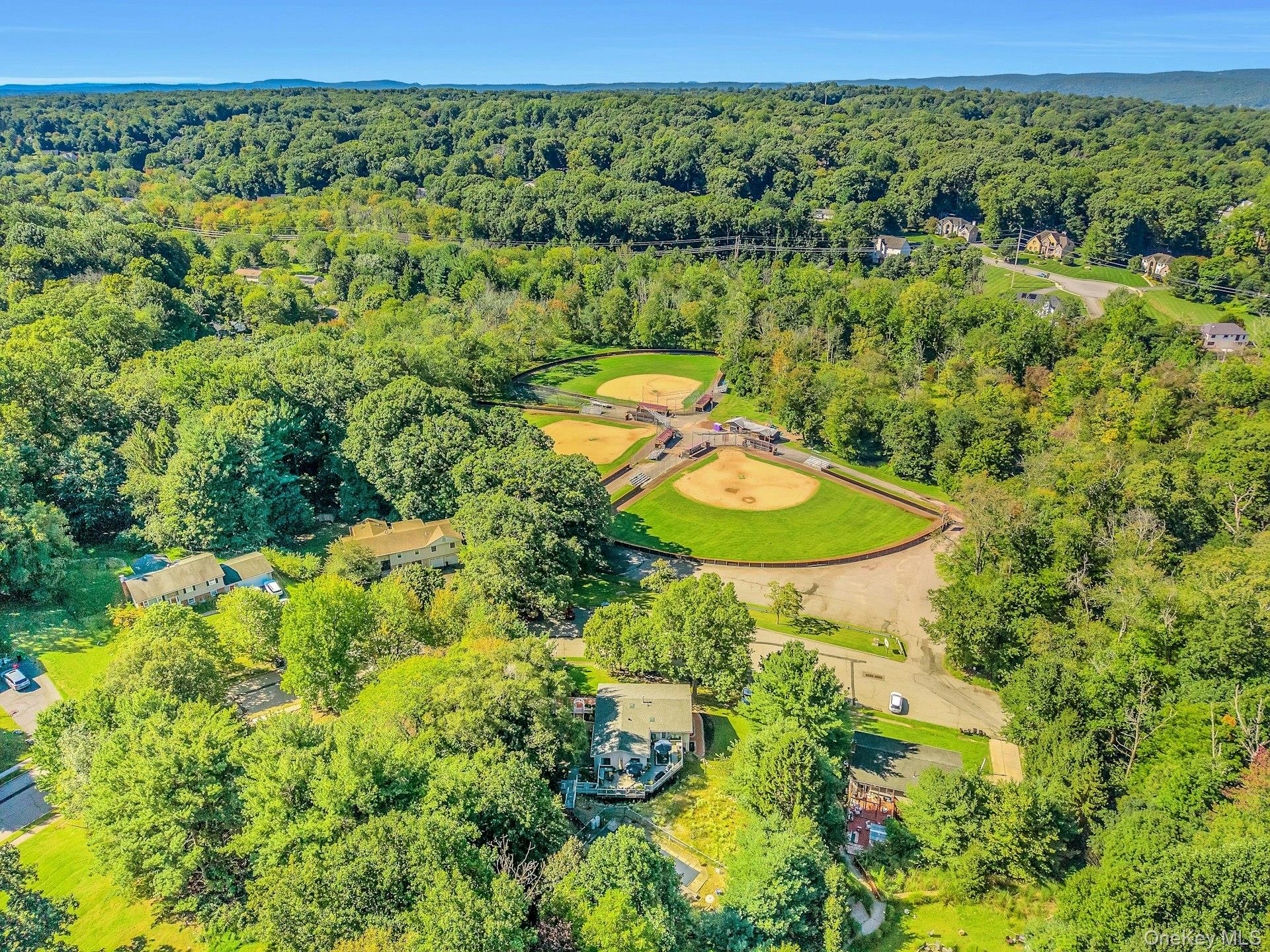 16 Annette Lane – For Sale photo 40
