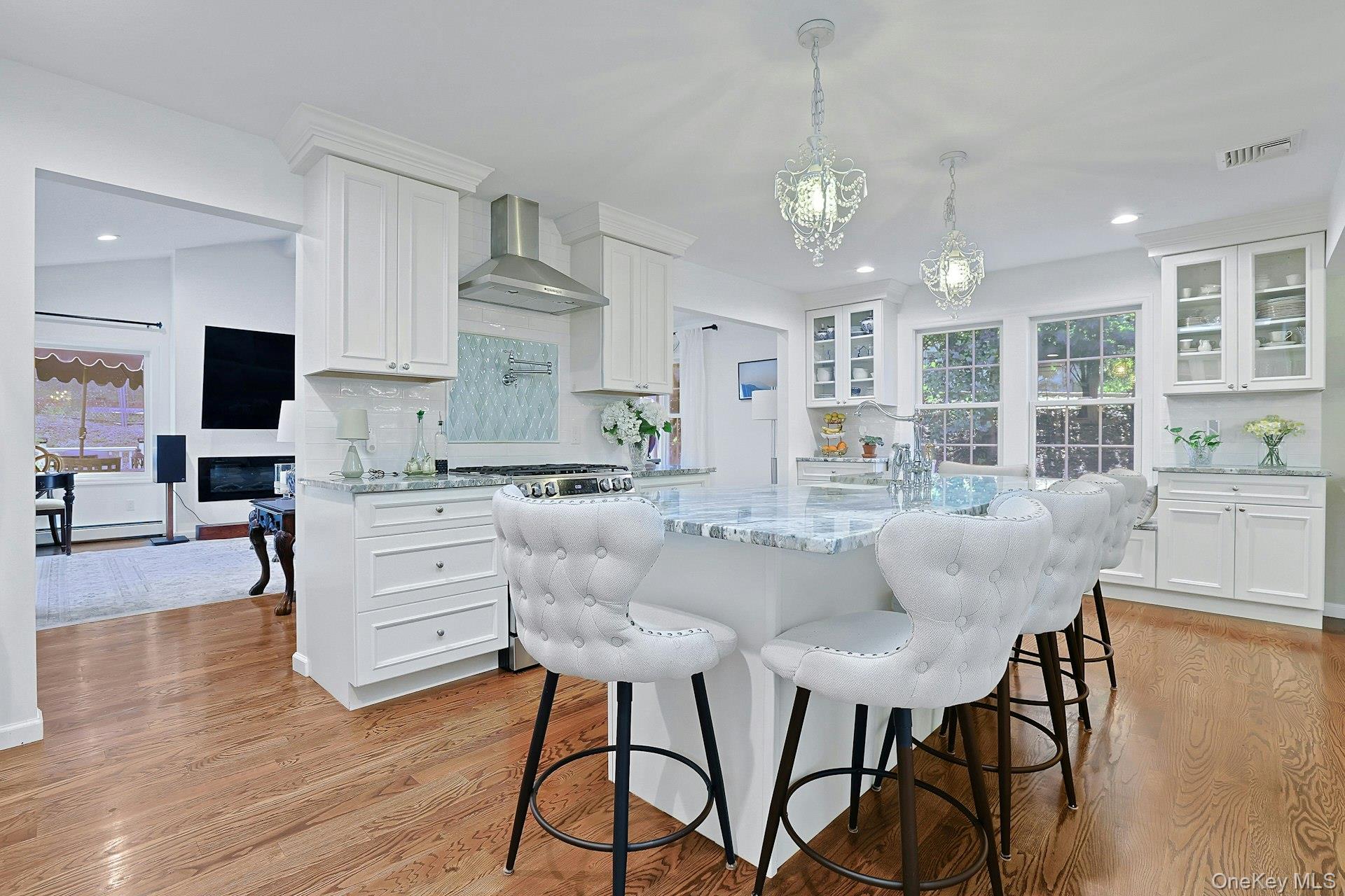 16 Annette Lane – For Sale photo 7
