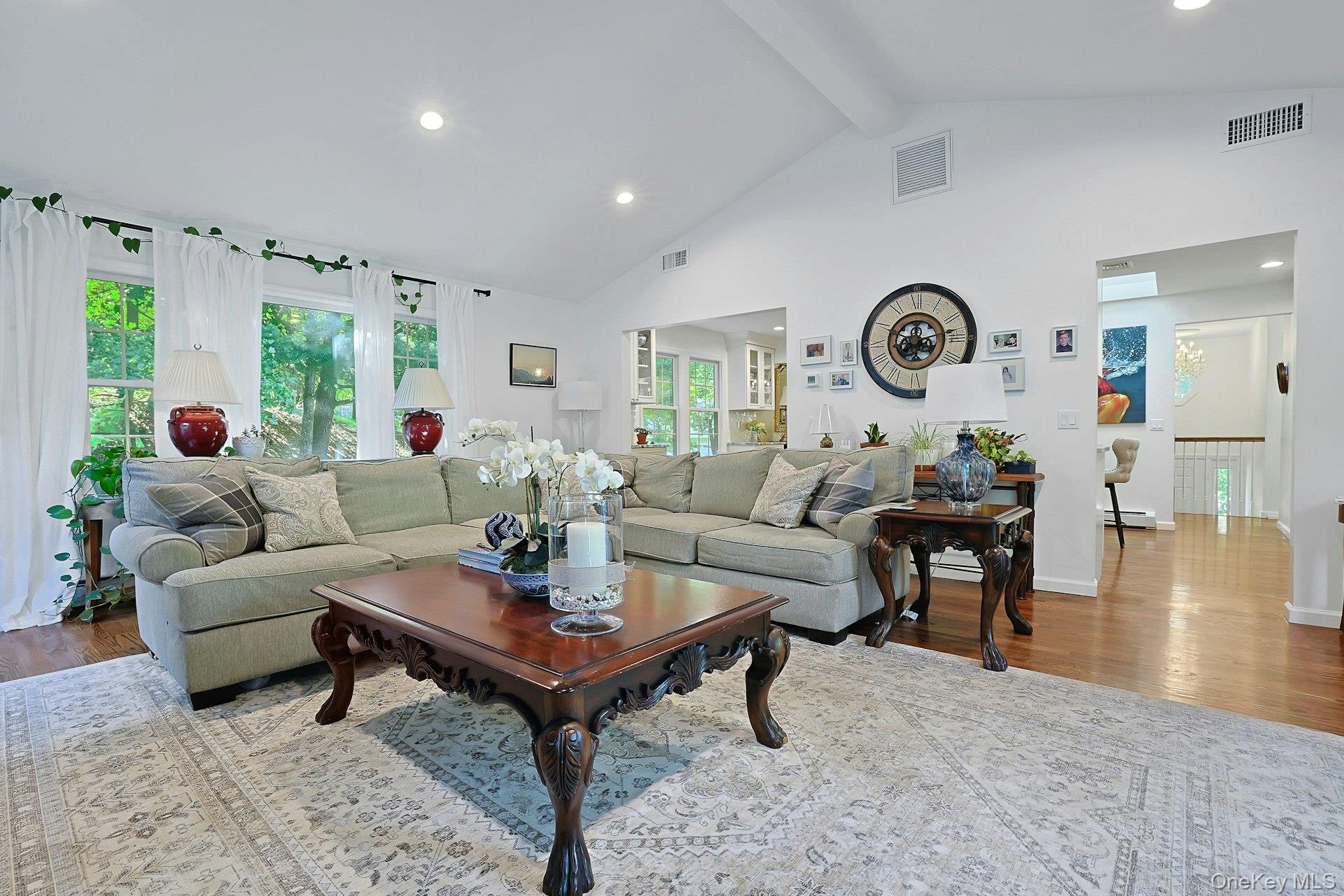 16 Annette Lane – For Sale photo 10