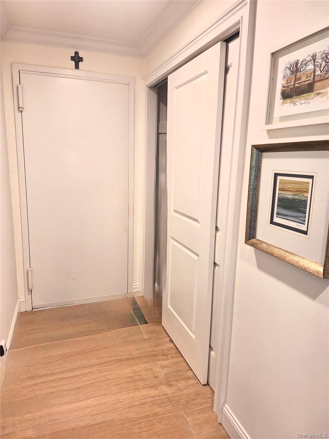 52 Jefferson Oval, Unit A photo 3