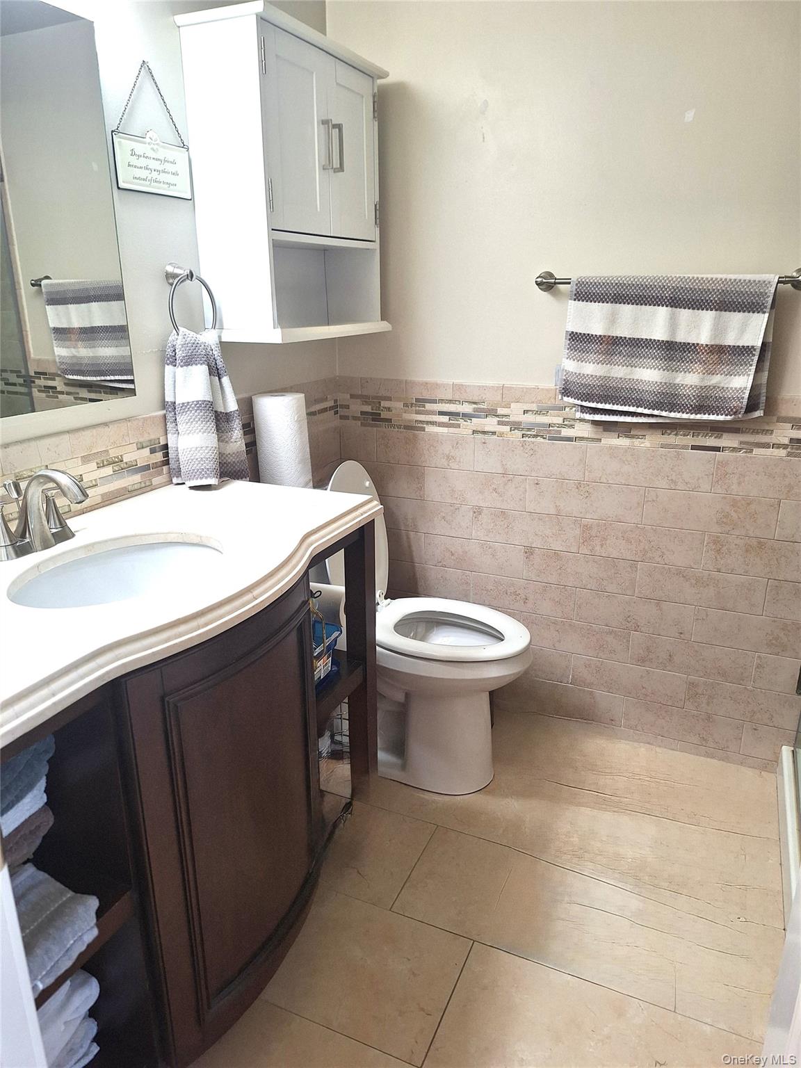 52 Jefferson Oval, Unit A photo 13