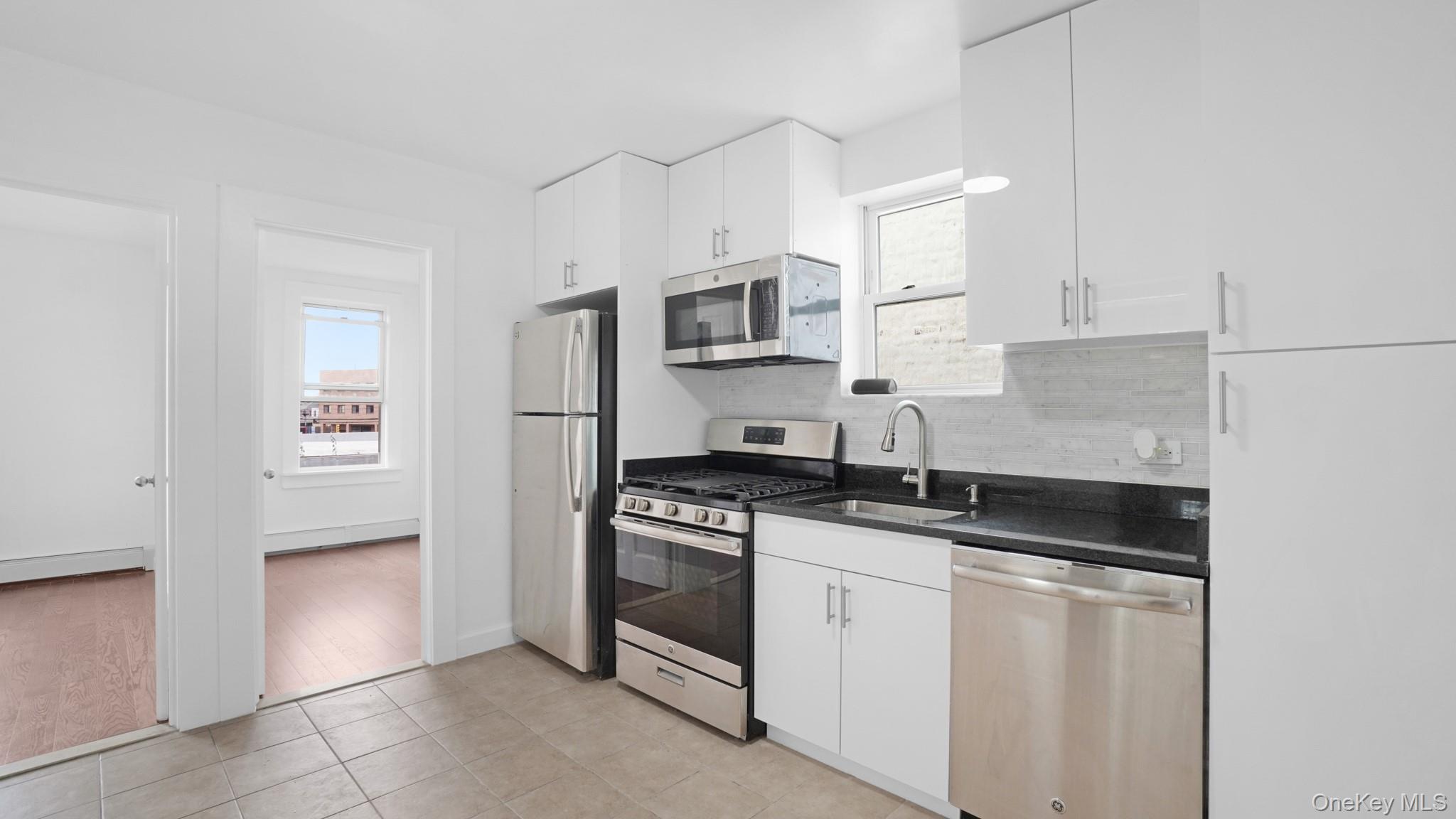 5722 63rd unit 1 Street – For Rent photo 9