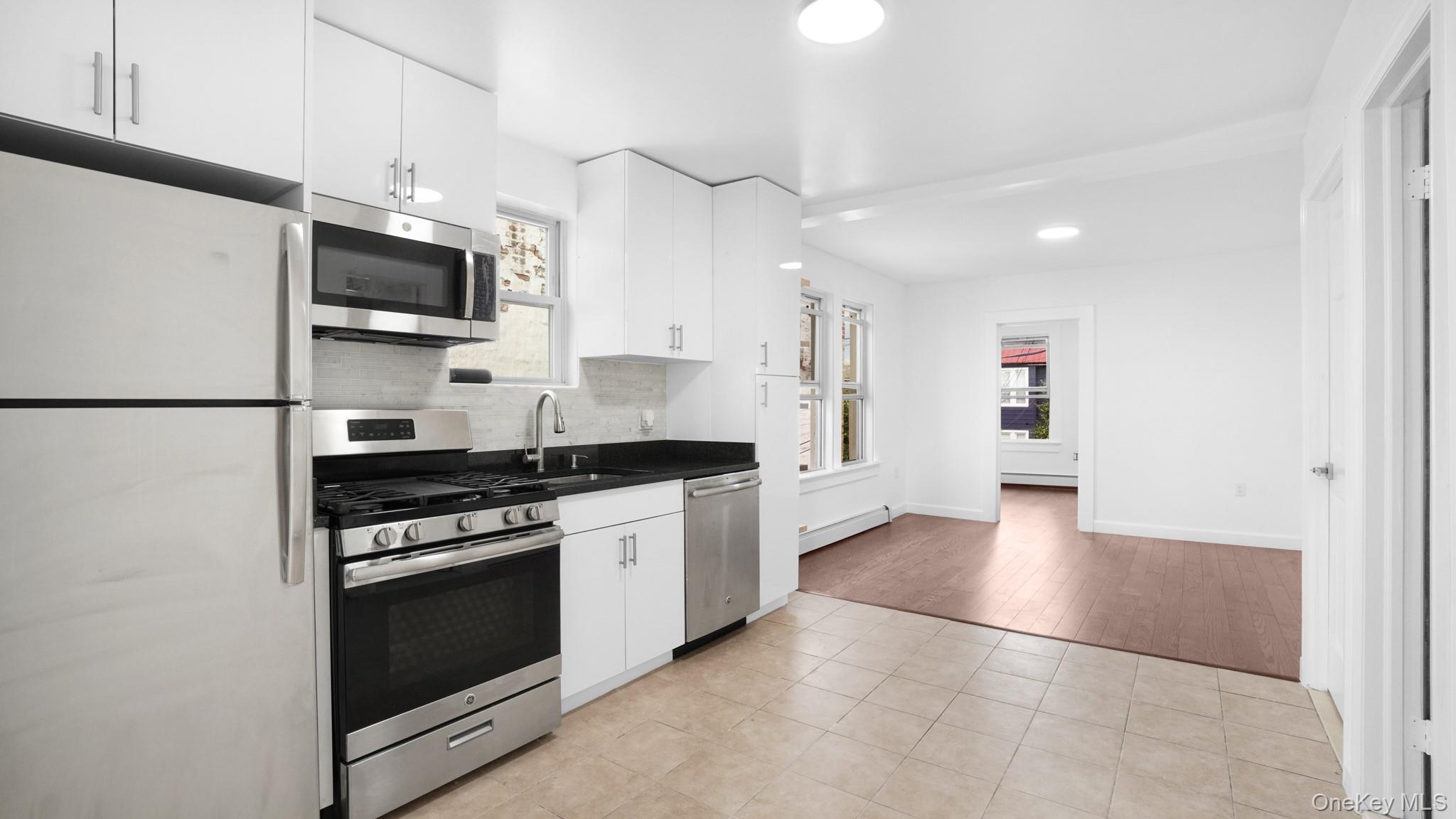 5722 63rd unit 1 Street – For Rent photo 2