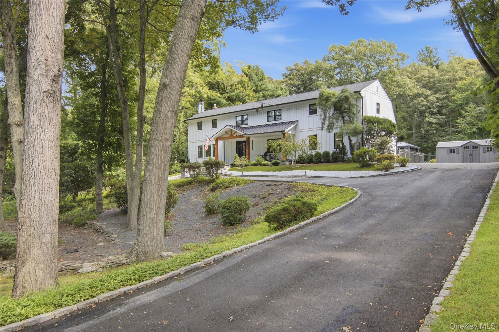 45 Meadow Glen Road – For Sale photo 2
