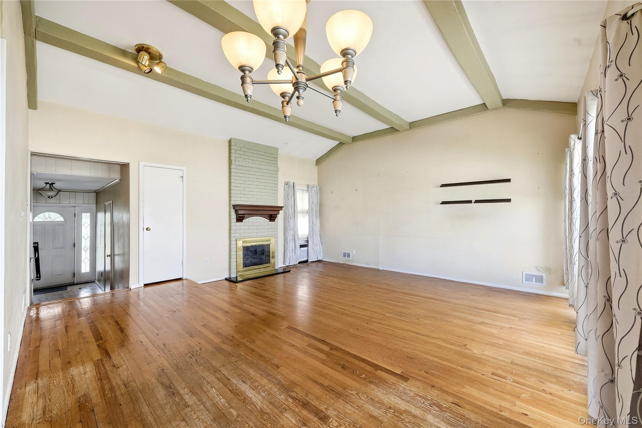 156 Broadway – For Sale photo 11