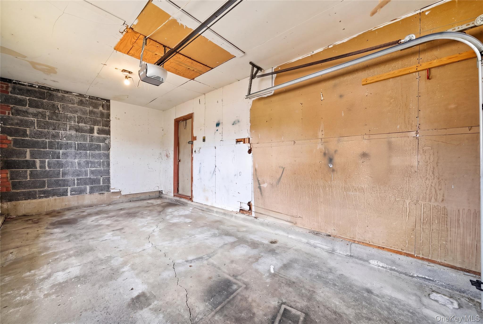 156 Broadway – For Sale photo 31