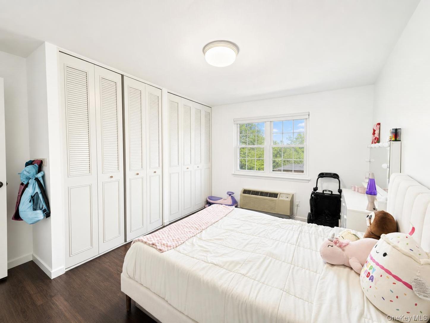 408 Carpenter Avenue, Unit 4 photo 22