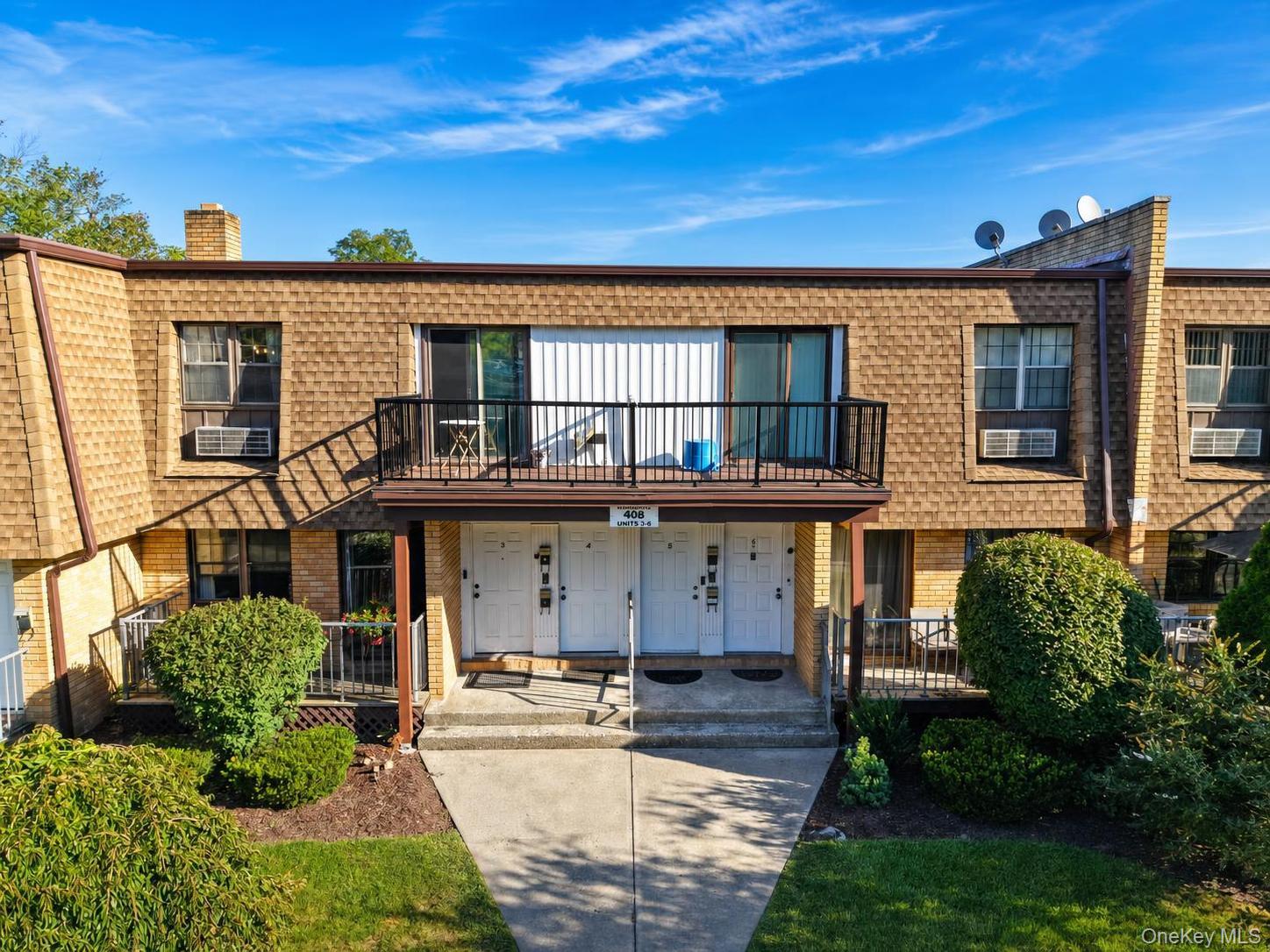 408 Carpenter Avenue, Unit 4 photo 2