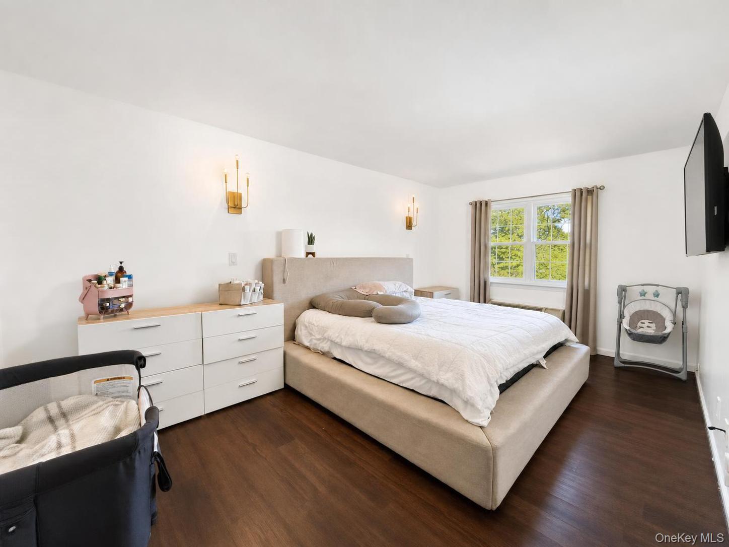 408 Carpenter Avenue, Unit 4 photo 18