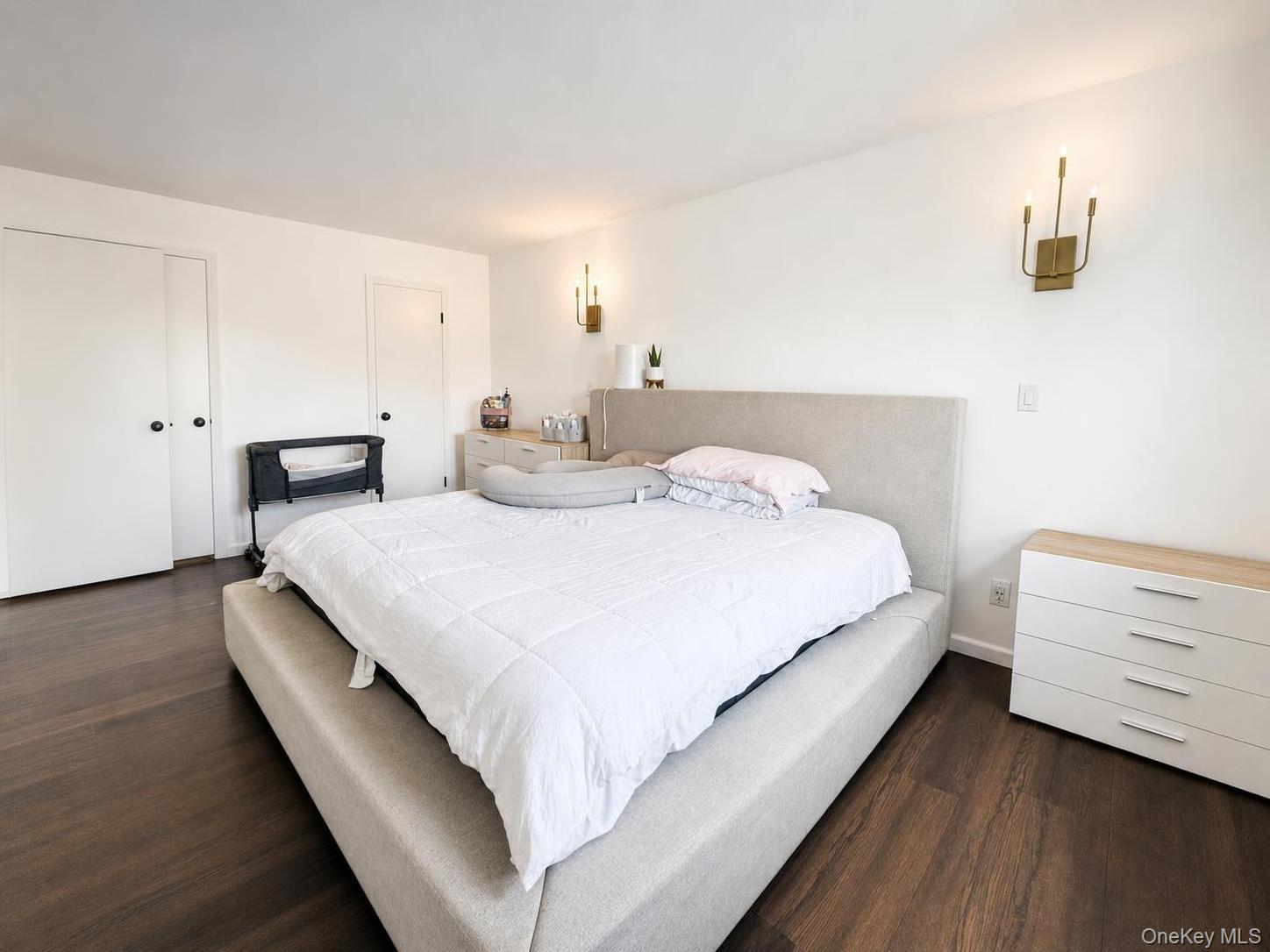 408 Carpenter Avenue, Unit 4 photo 19