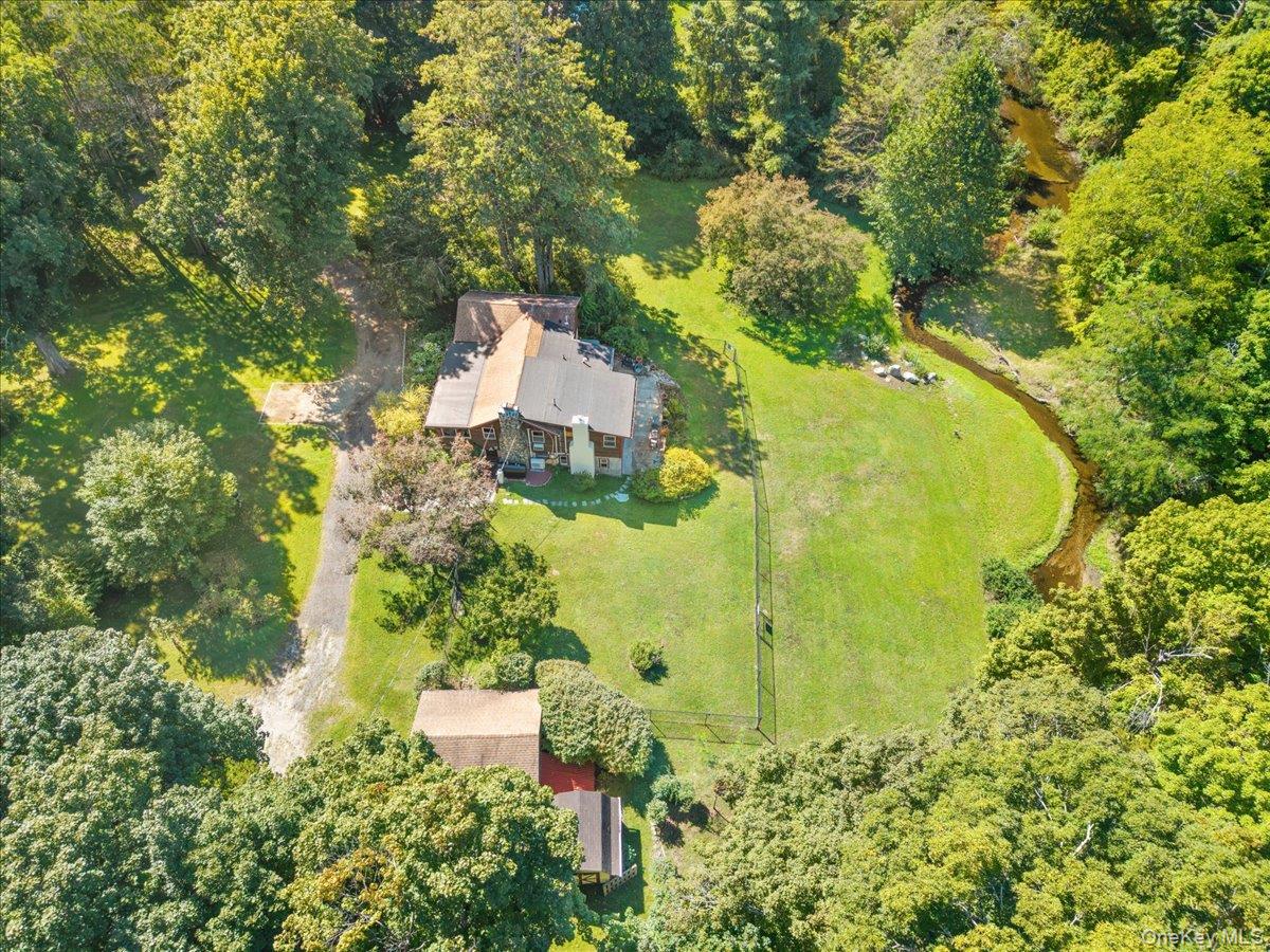 291 Peekskill Hollow Road – For Sale photo 2