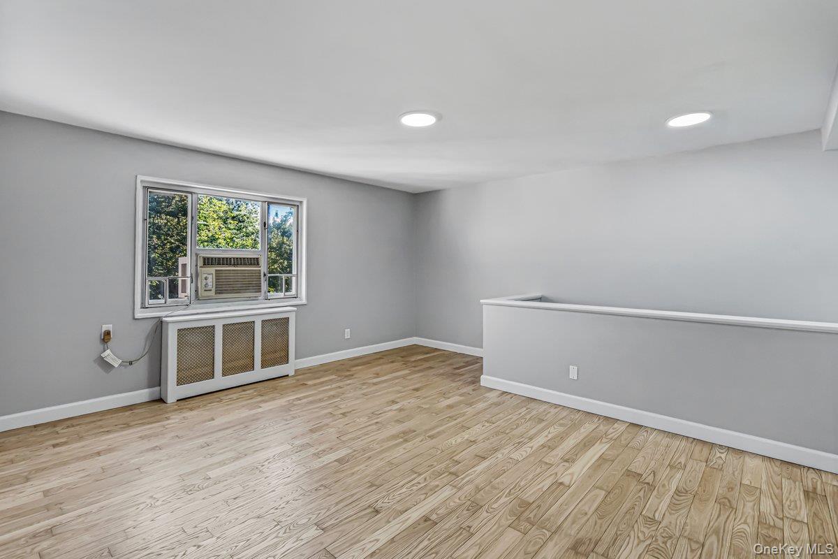 226-29 Manor Rd, Unit #2 Upper photo 21