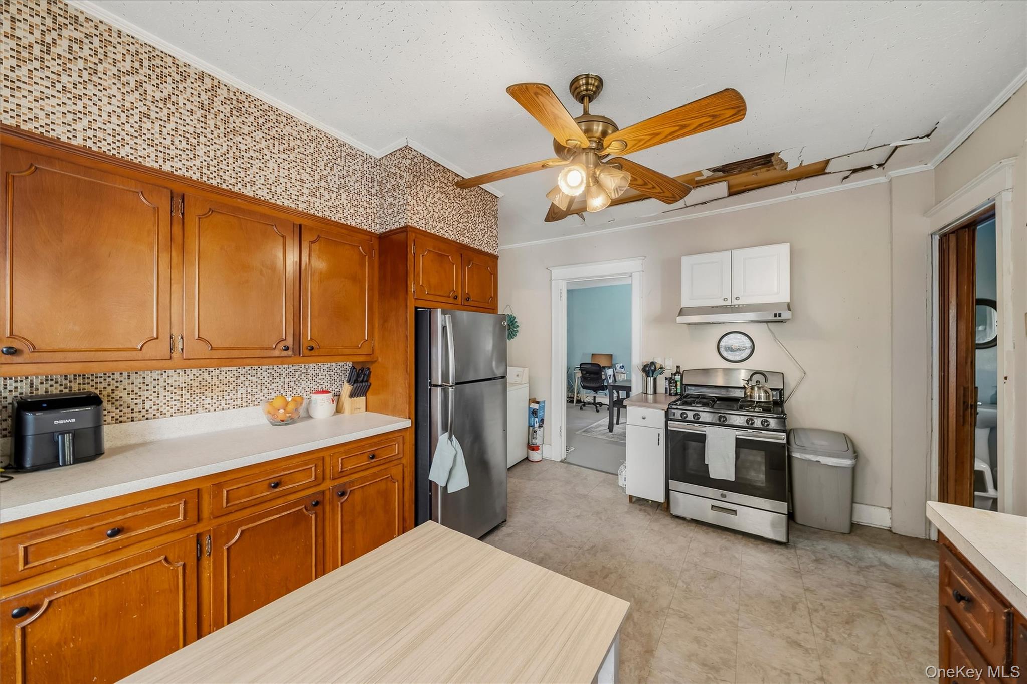 191 Wickham Avenue – For Sale photo 14