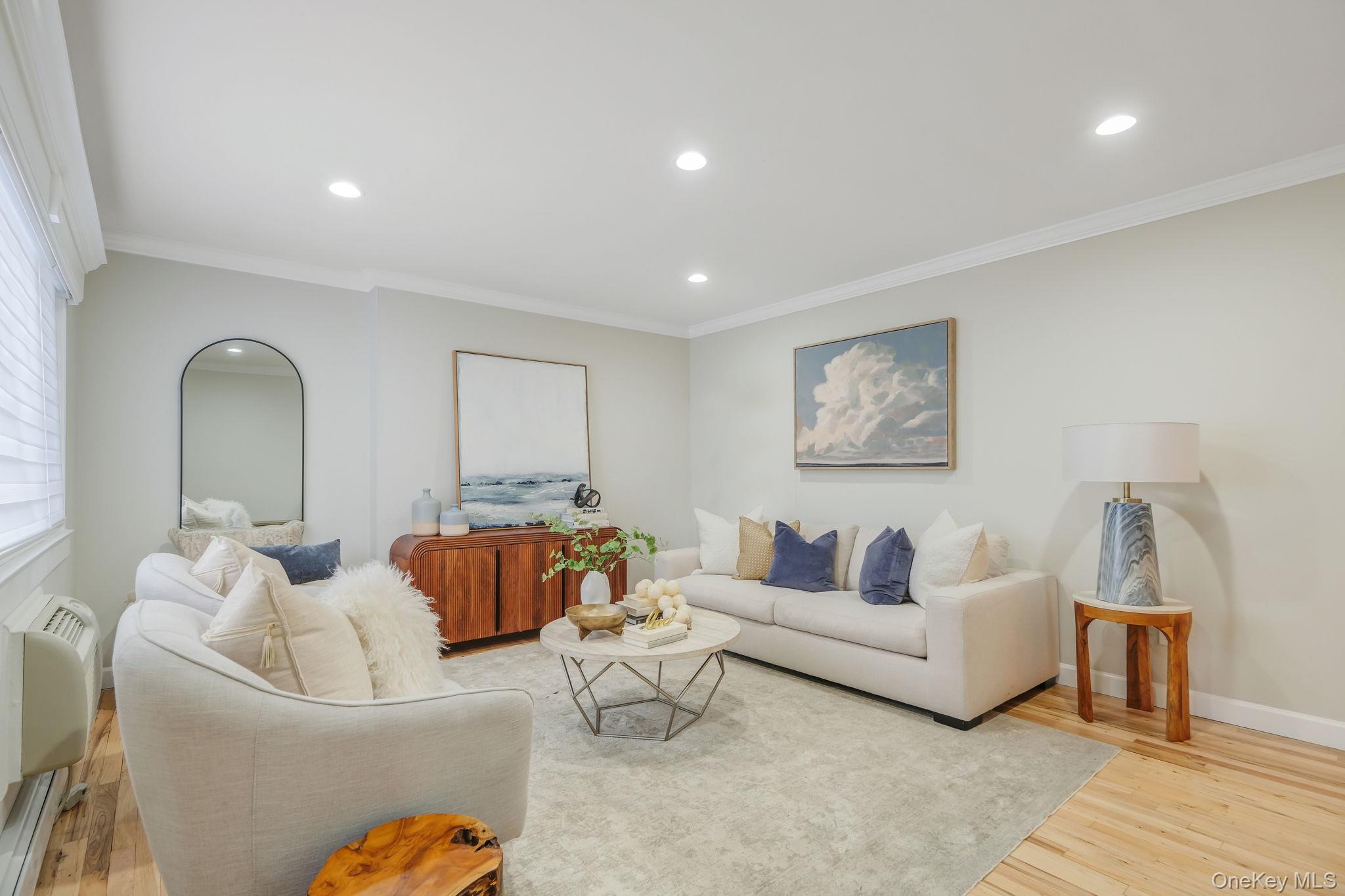 10 Smithtown Boulevard, Unit 6A