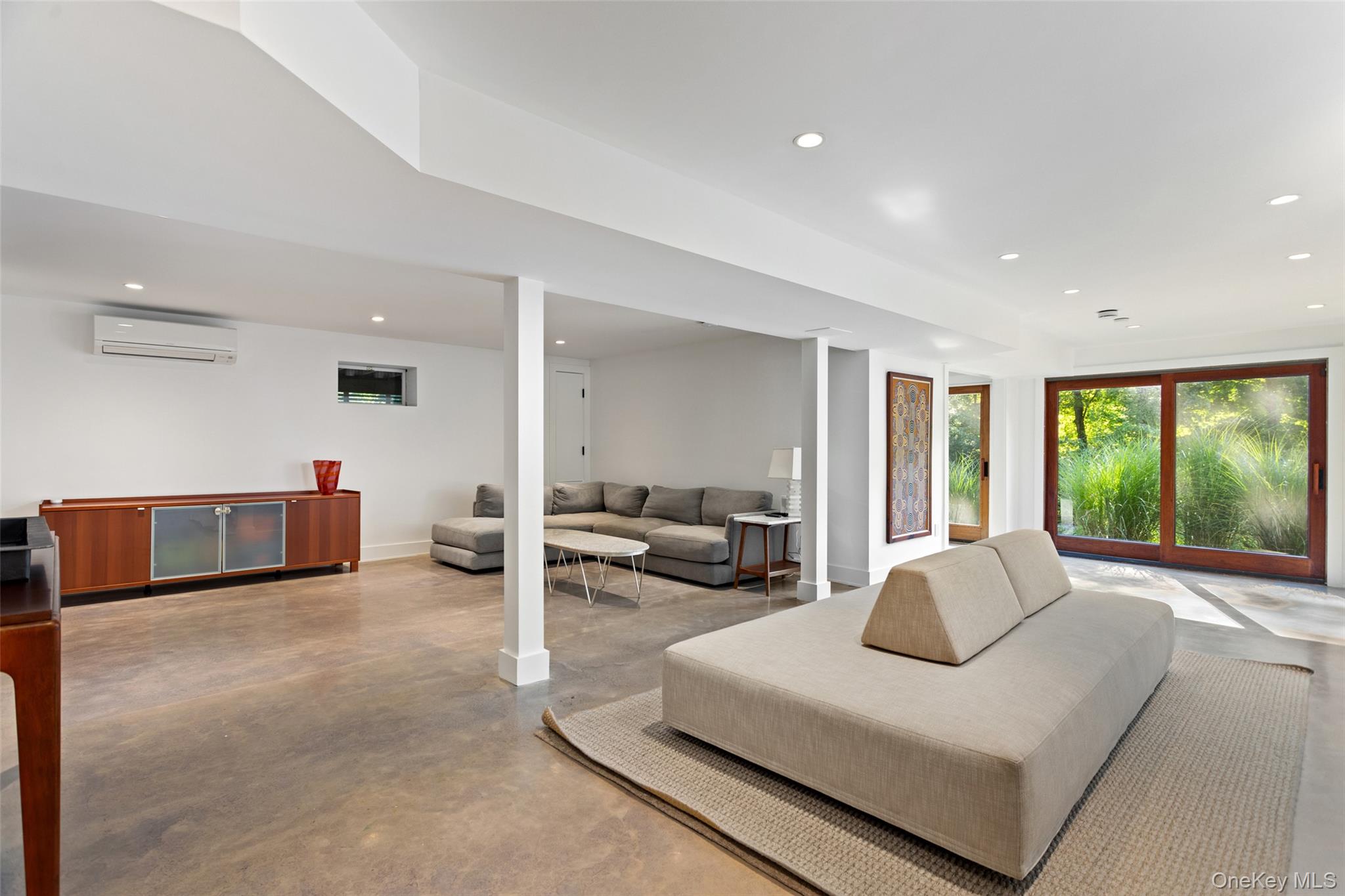 21 Black Spring Road – For Sale photo 25