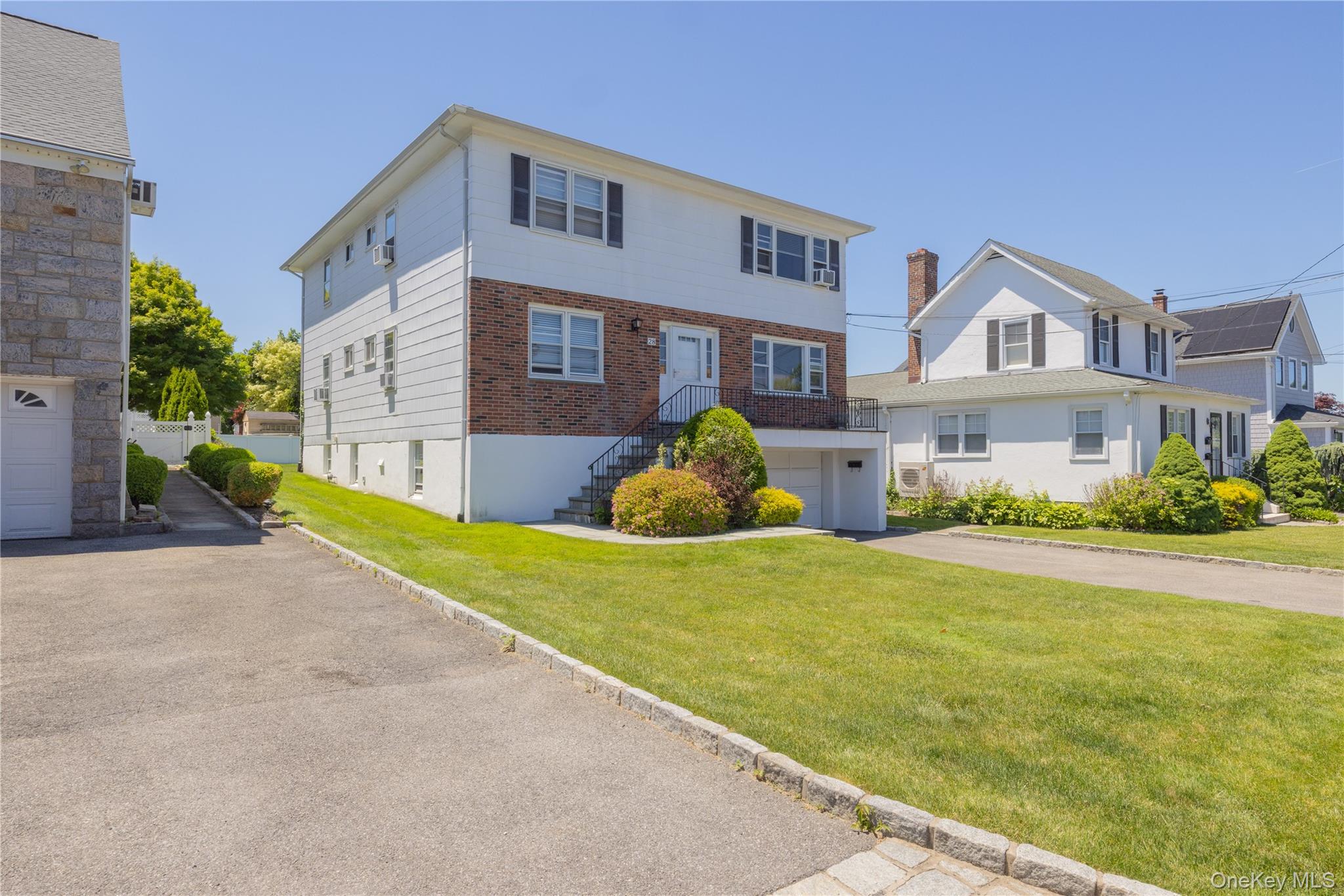 28 Hall Avenue – For Sale photo 2