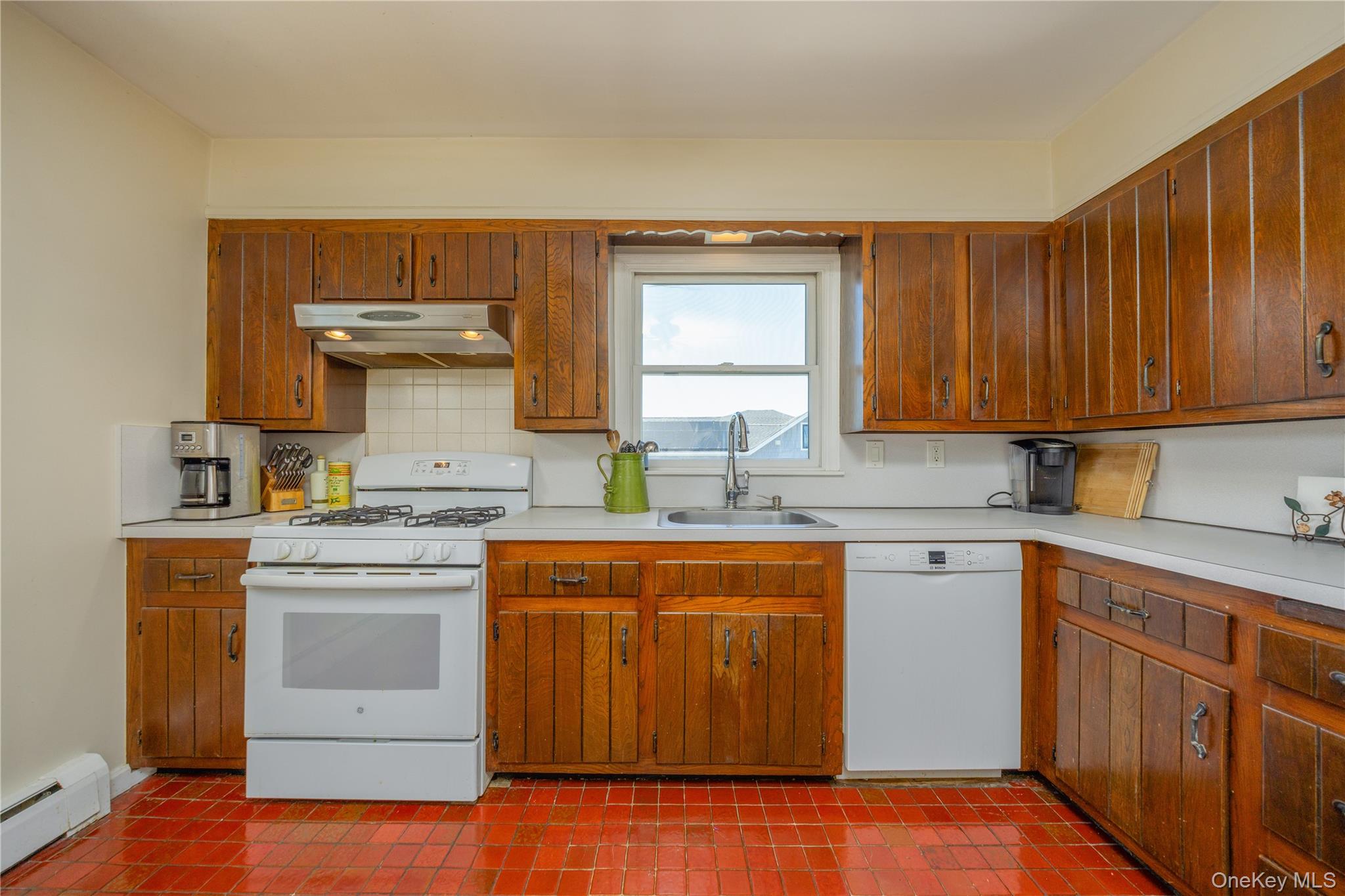 28 Hall Avenue – For Sale photo 18