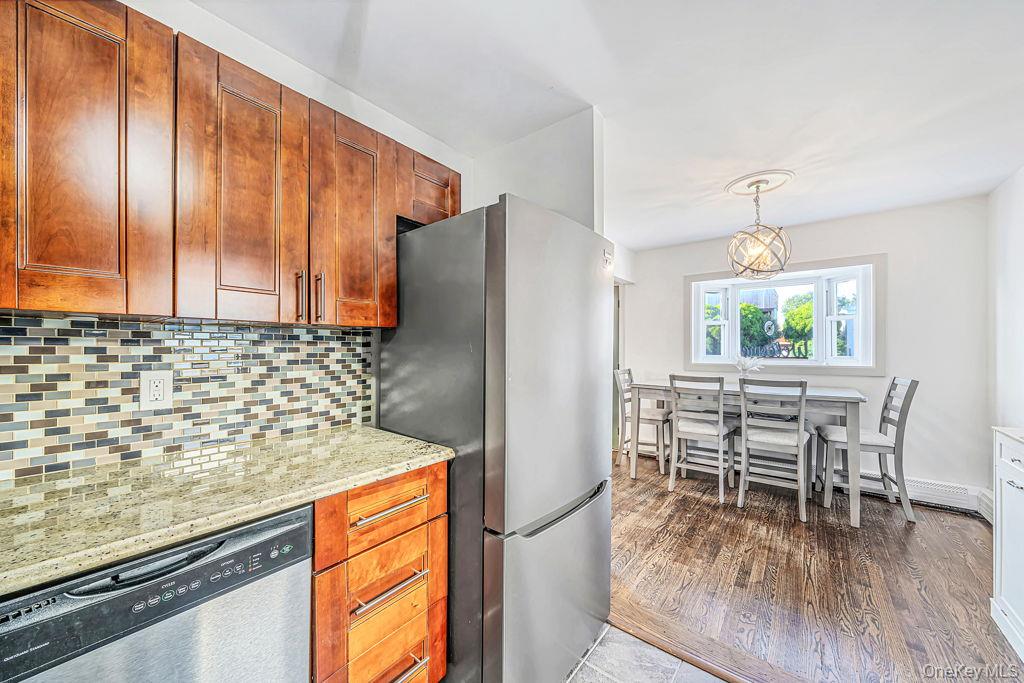41 E Saltaire Rd – For Sale photo 10