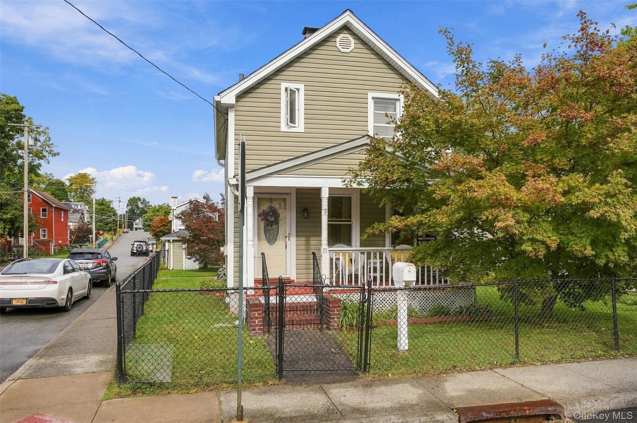 15 S Walnut Street – For Sale